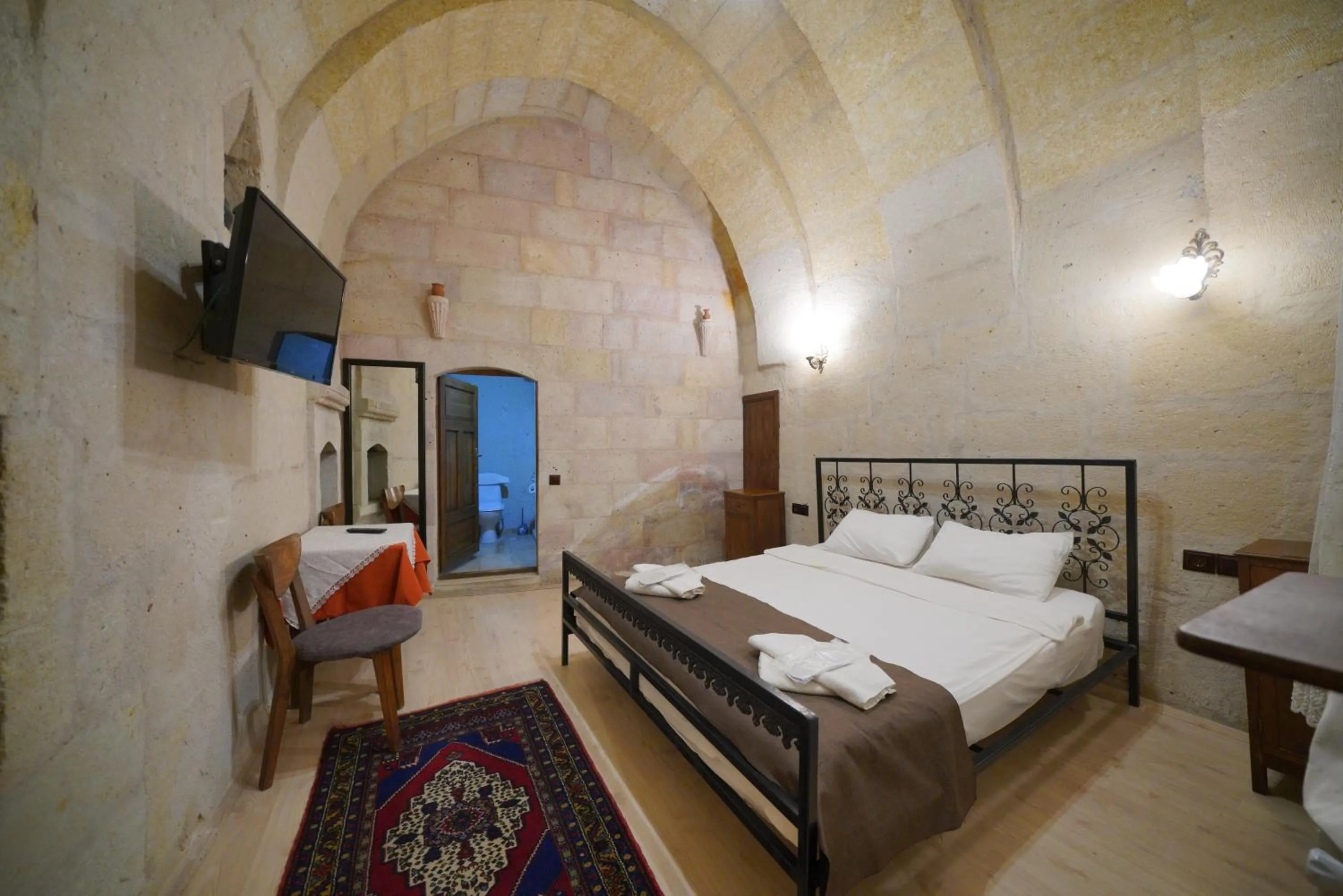 Bed in View Cave Hotel