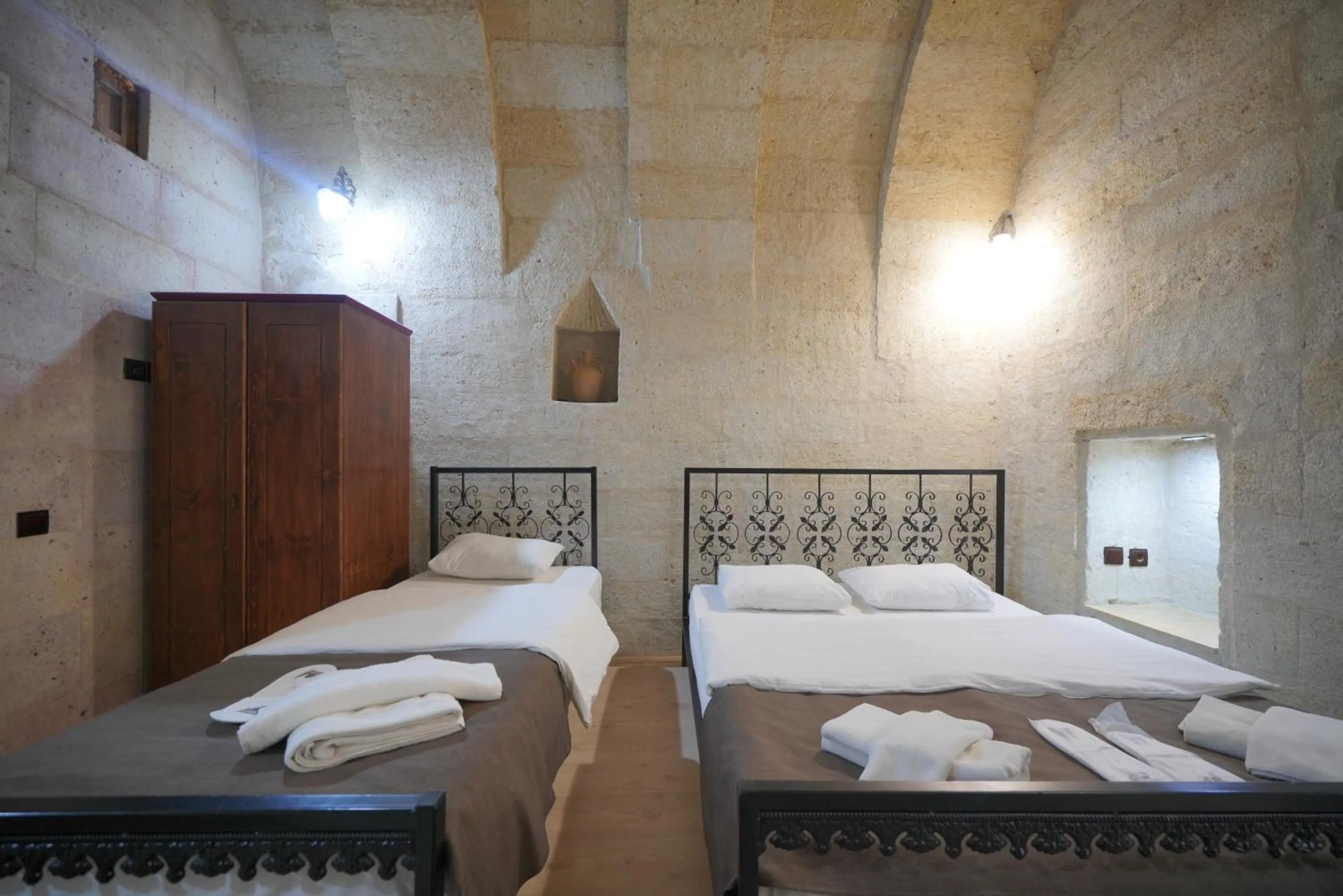 Bed in View Cave Hotel