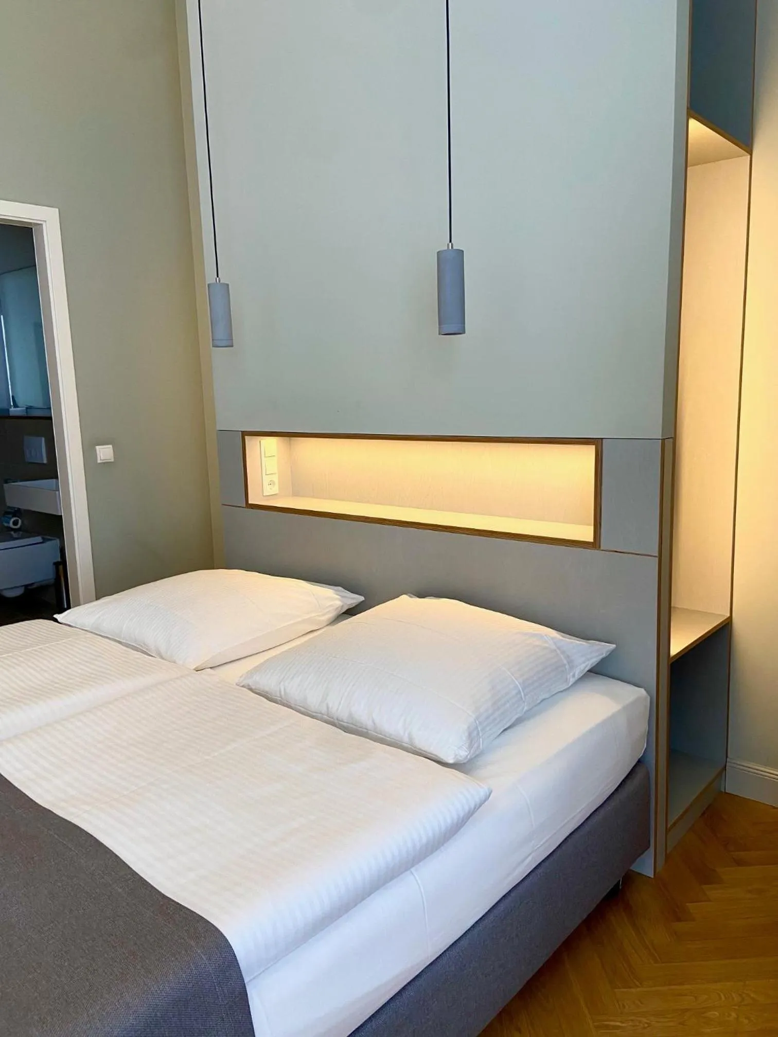 Photo of the whole room, Bed in Hotel 38