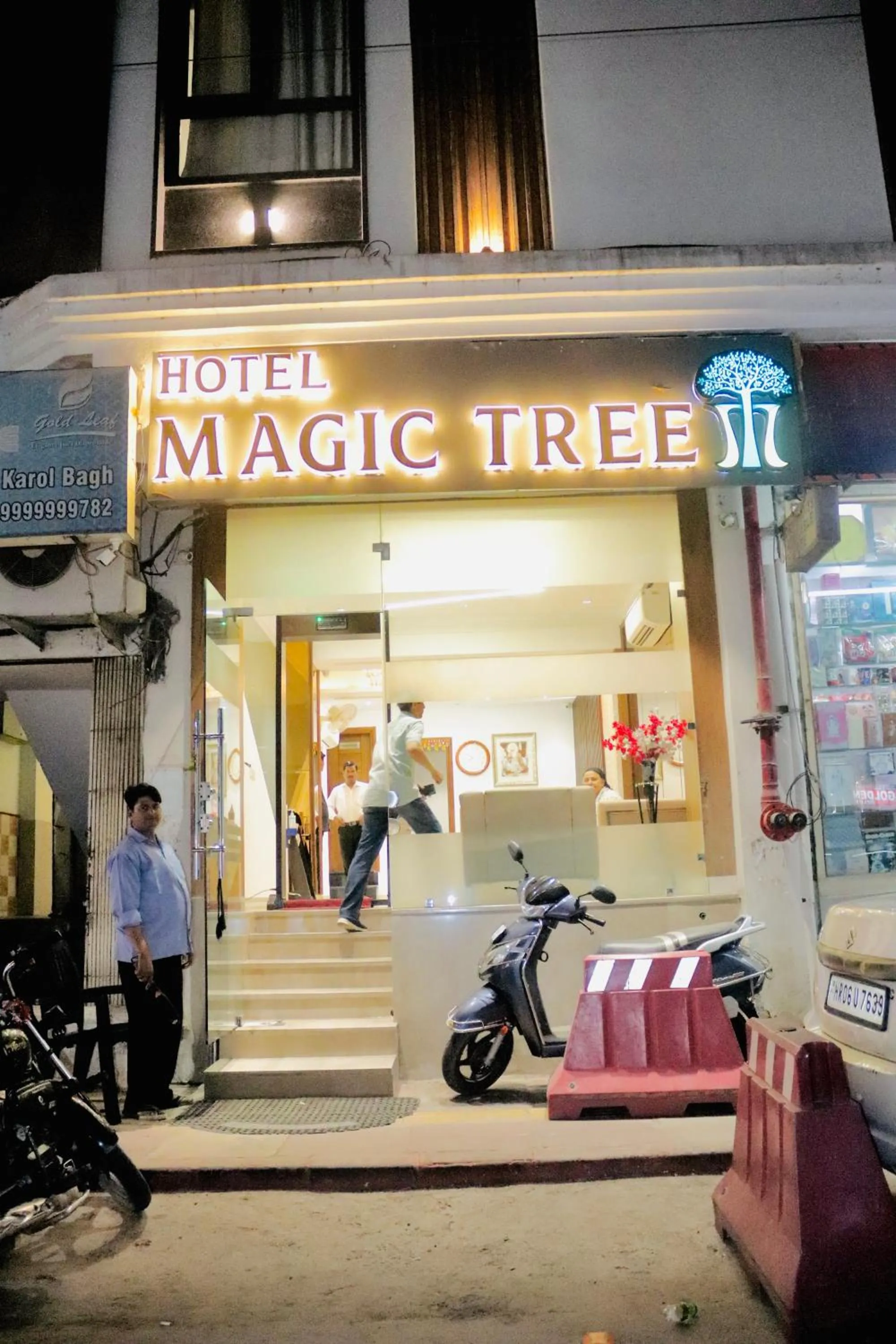 Facade/entrance in Hotel Magic Tree Karol Bagh Metro Station New Delhi