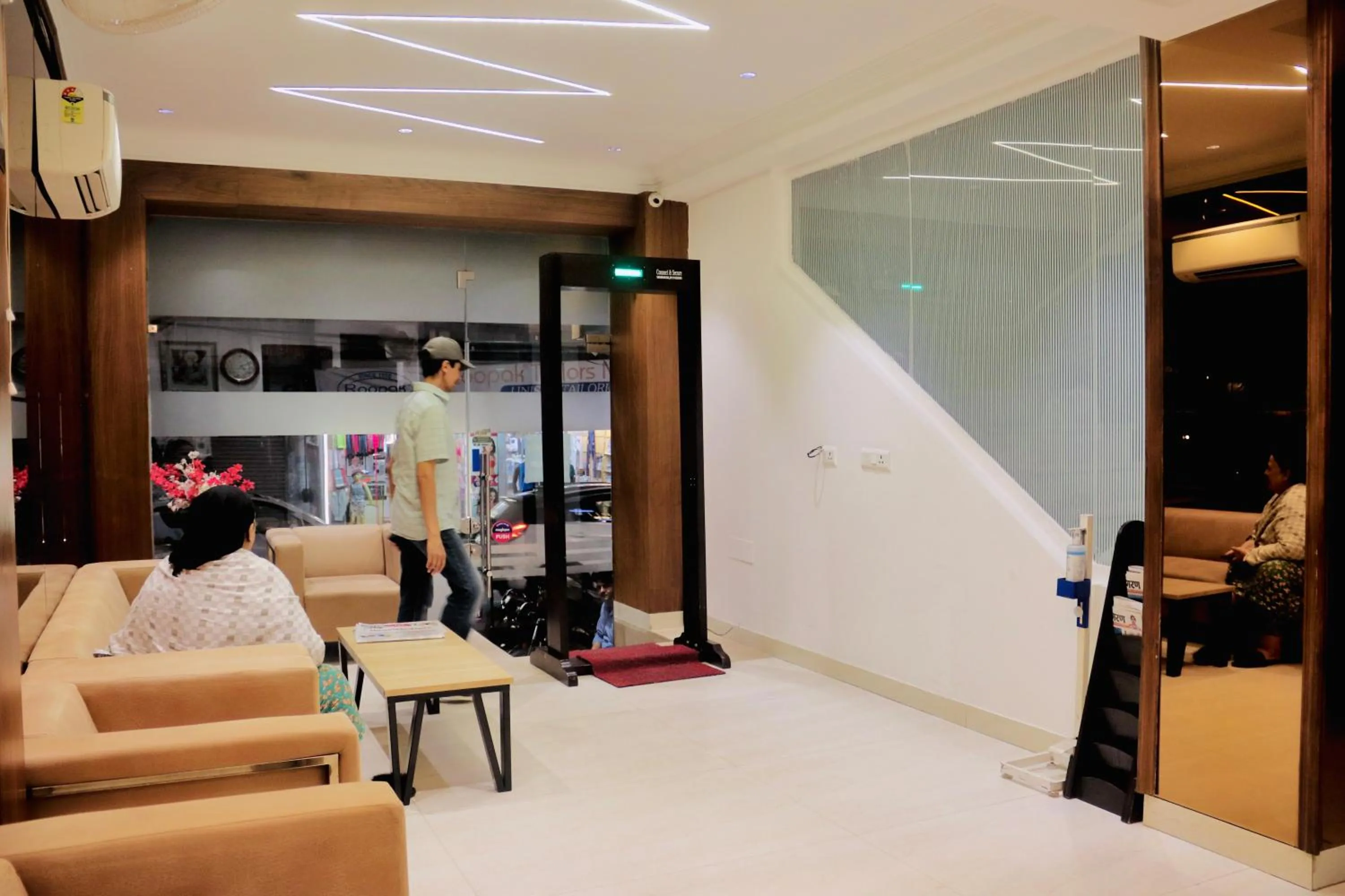 Lobby or reception in Hotel Magic Tree Karol Bagh Metro Station New Delhi