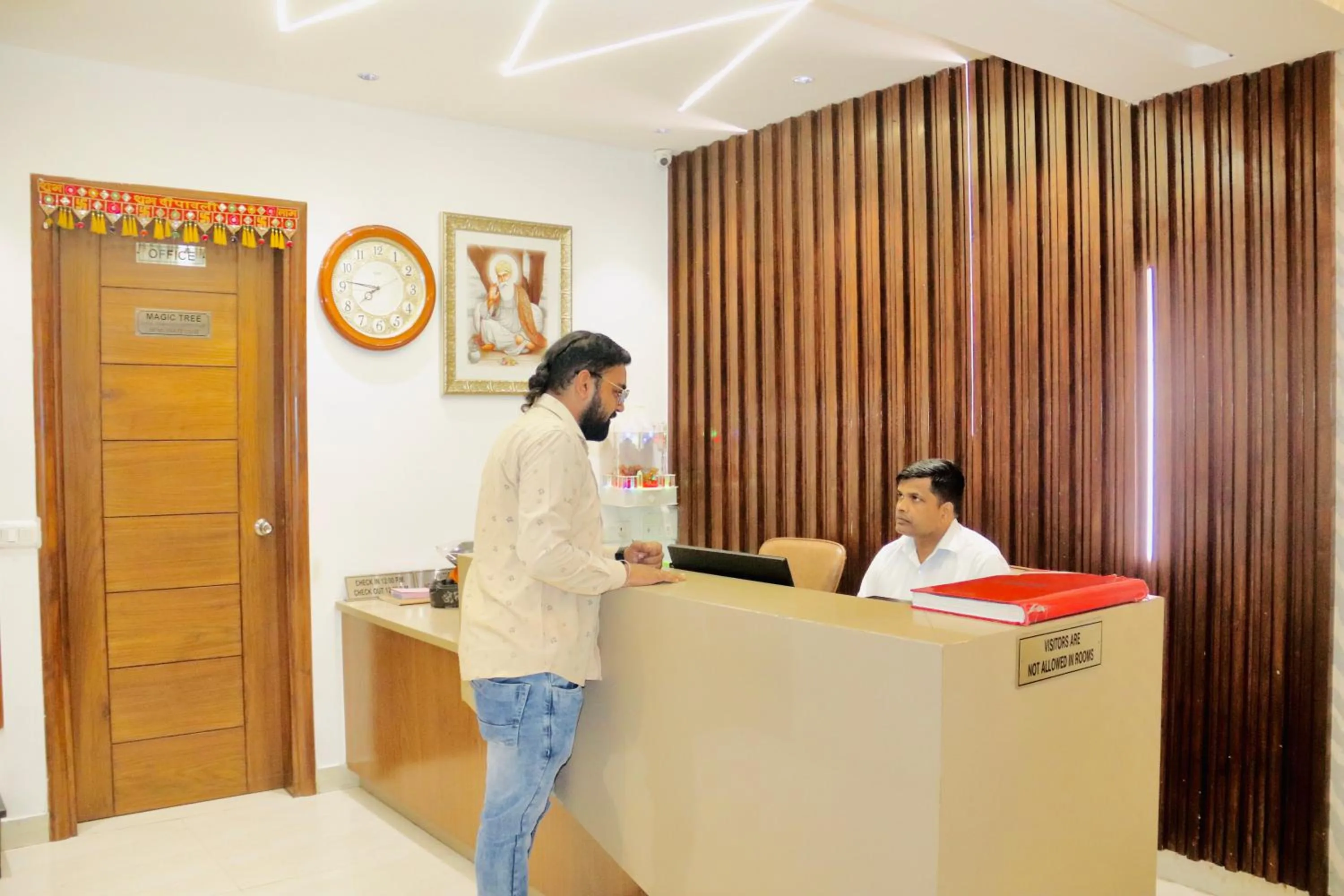 Lobby or reception in Hotel Magic Tree Karol Bagh Metro Station New Delhi
