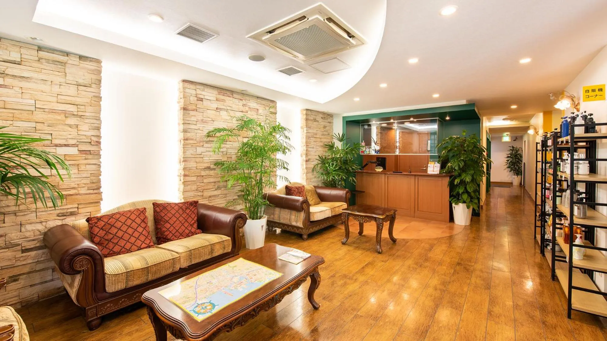 Property building in Yokohama Town Hotel