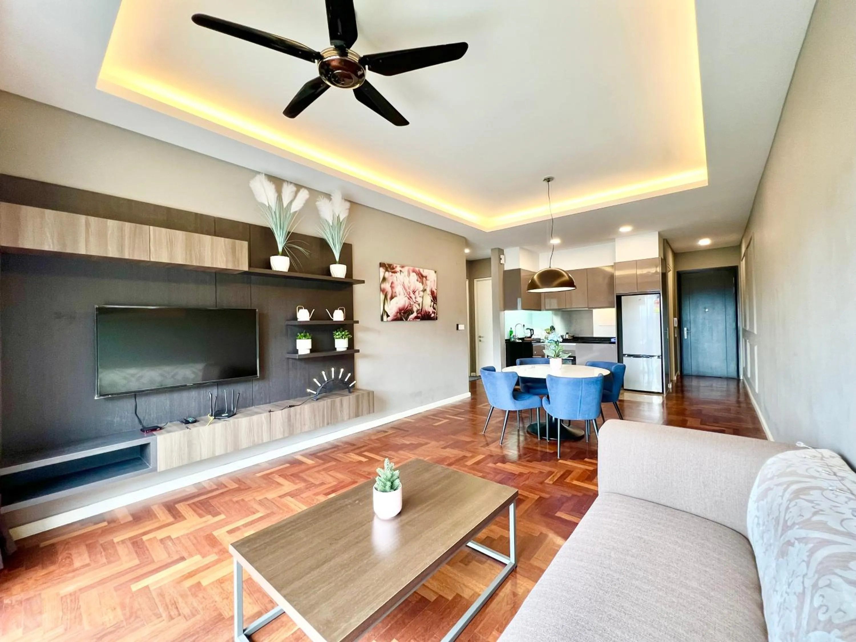 ELECTUS HOME at Vista Residences Genting - FREE WiFi & TV Box & Parking