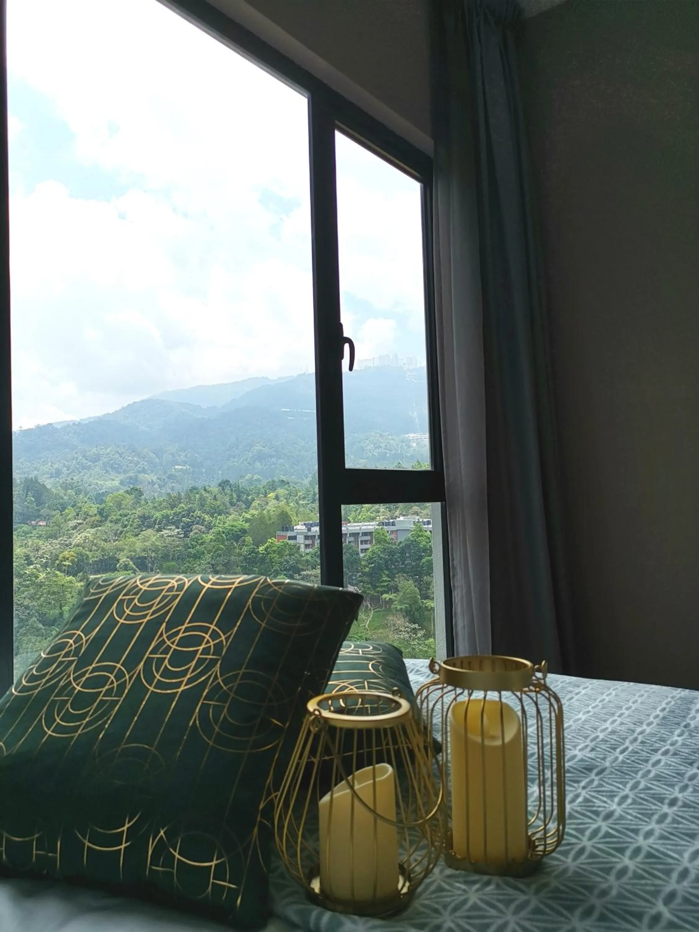 ELECTUS HOME at Vista Residences Genting - FREE WiFi & TV Box & Parking