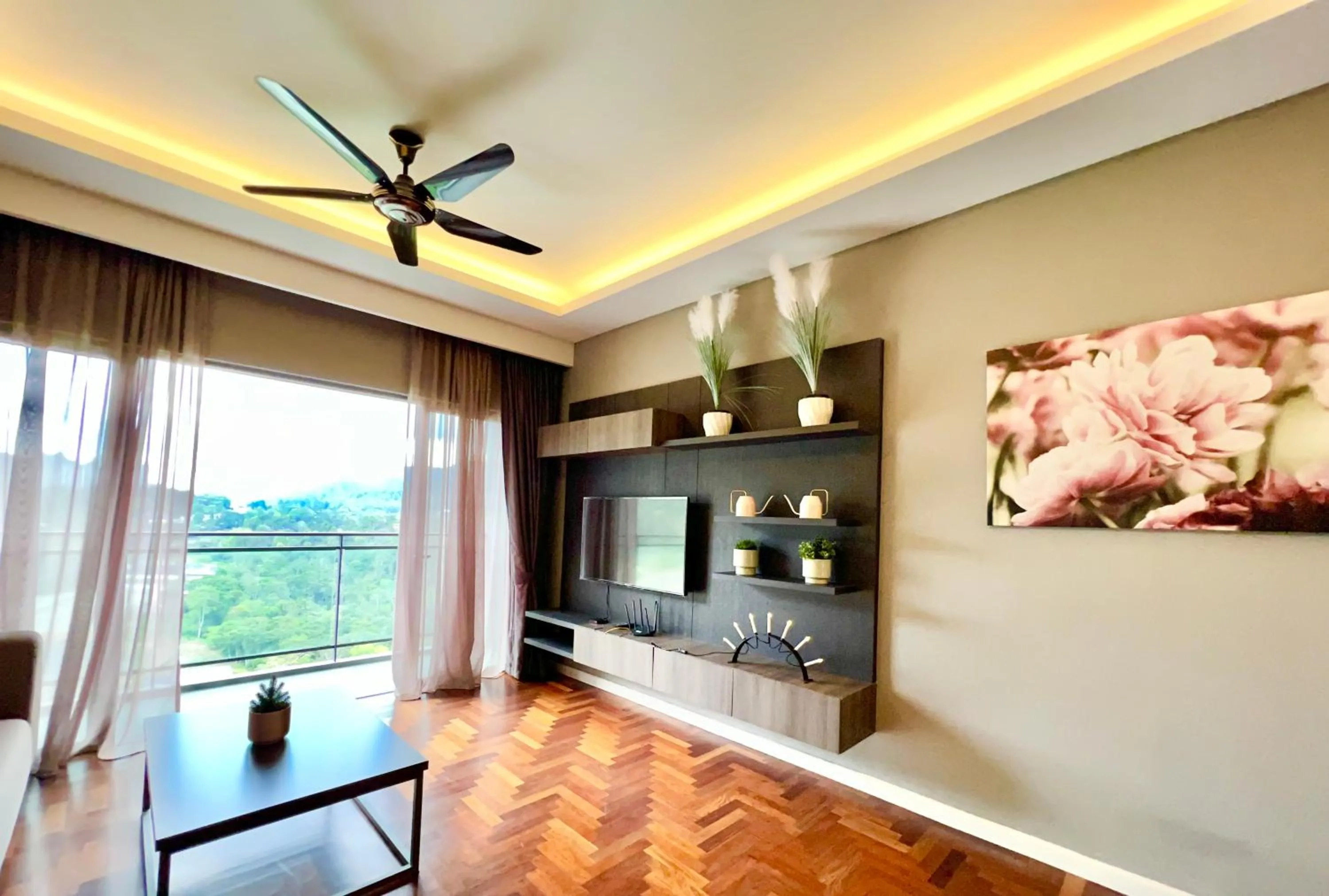 ELECTUS HOME at Vista Residences Genting - FREE WiFi & TV Box & Parking