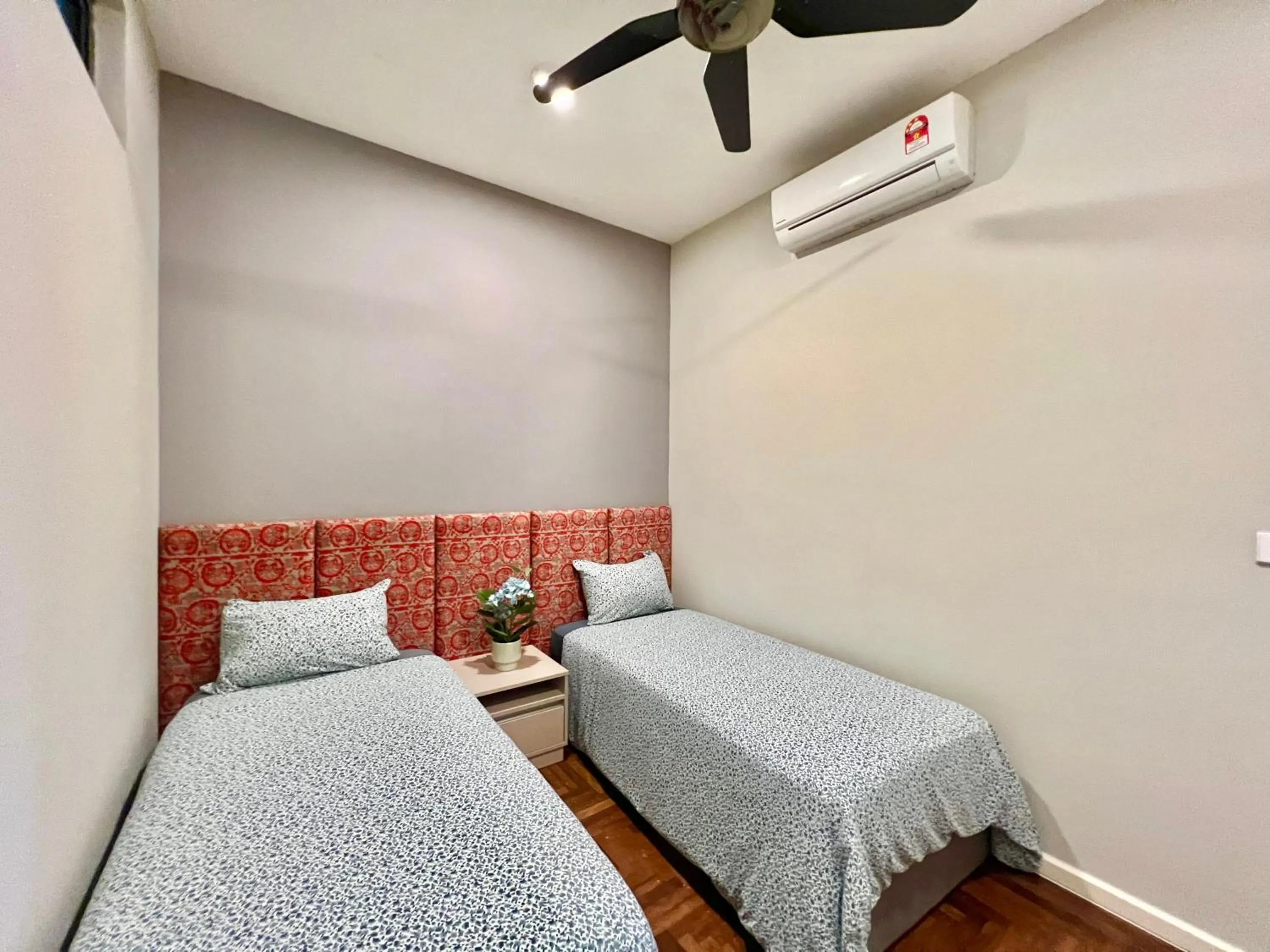 ELECTUS HOME at Vista Residences Genting - FREE WiFi & TV Box & Parking