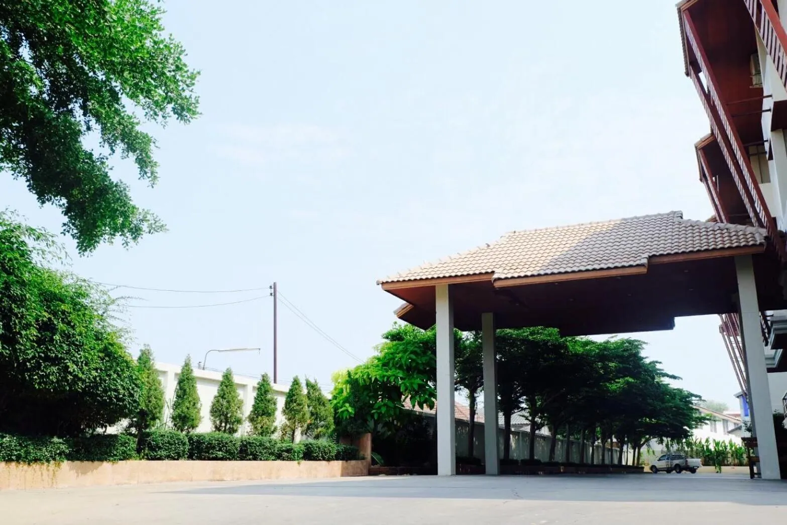 Facade/entrance in Better Place Hotel