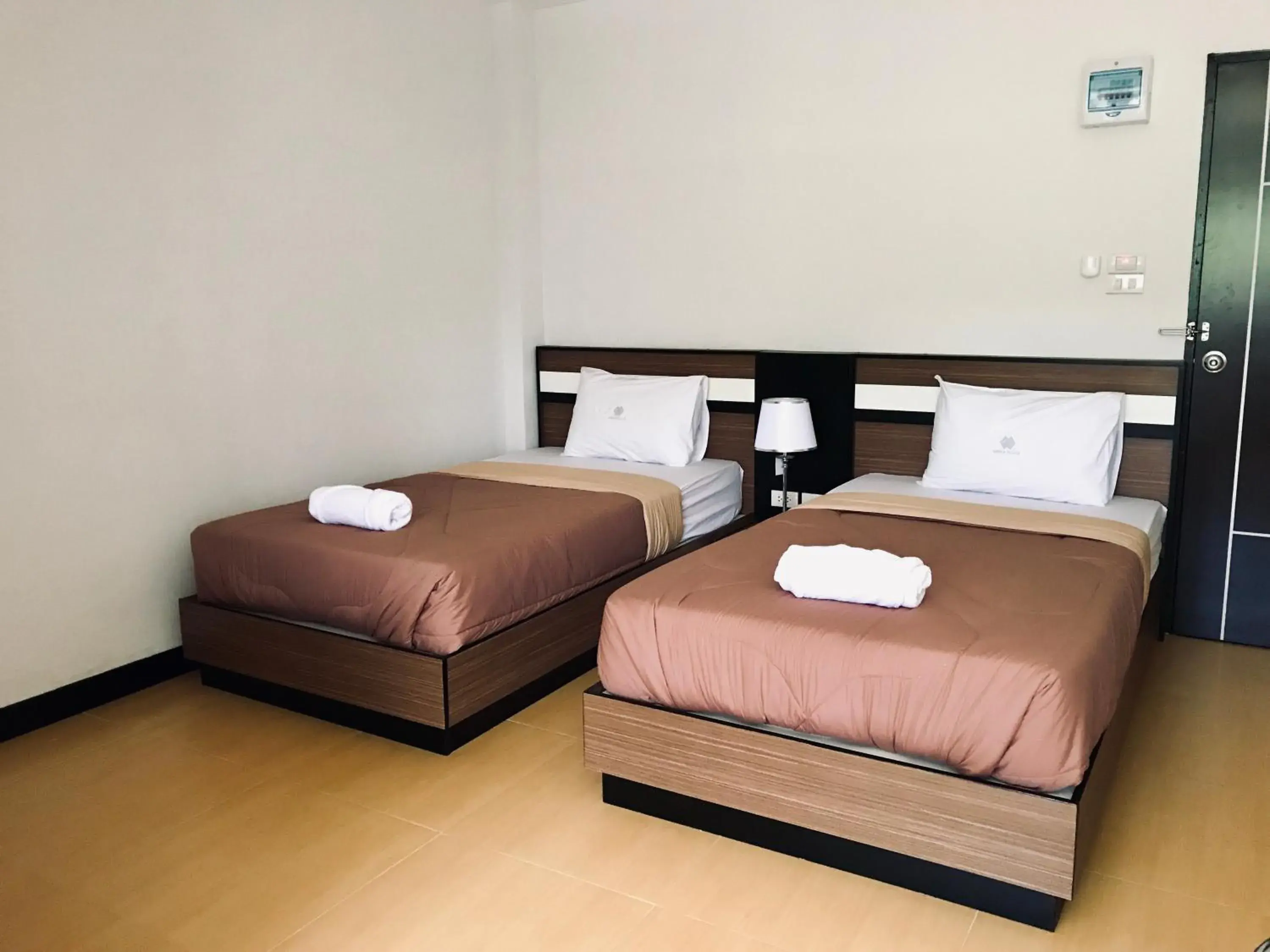 Double Room with Balcony in Smile Place (สมายเพลส) Double Room with Balcony in Smile Place (สมายเพลส)
