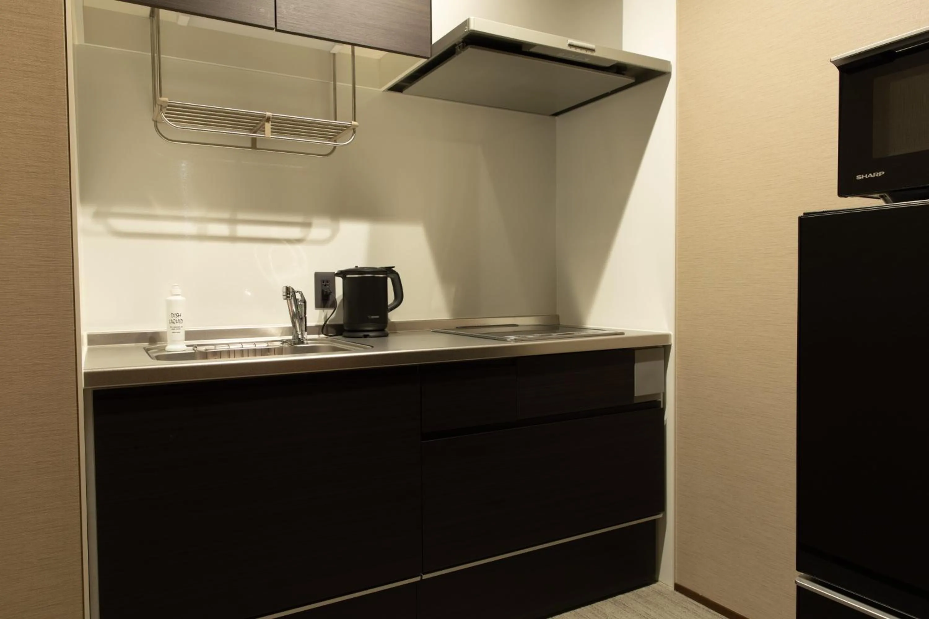 Photo of the whole room in GRAND BASE Nagoya Ekinishi