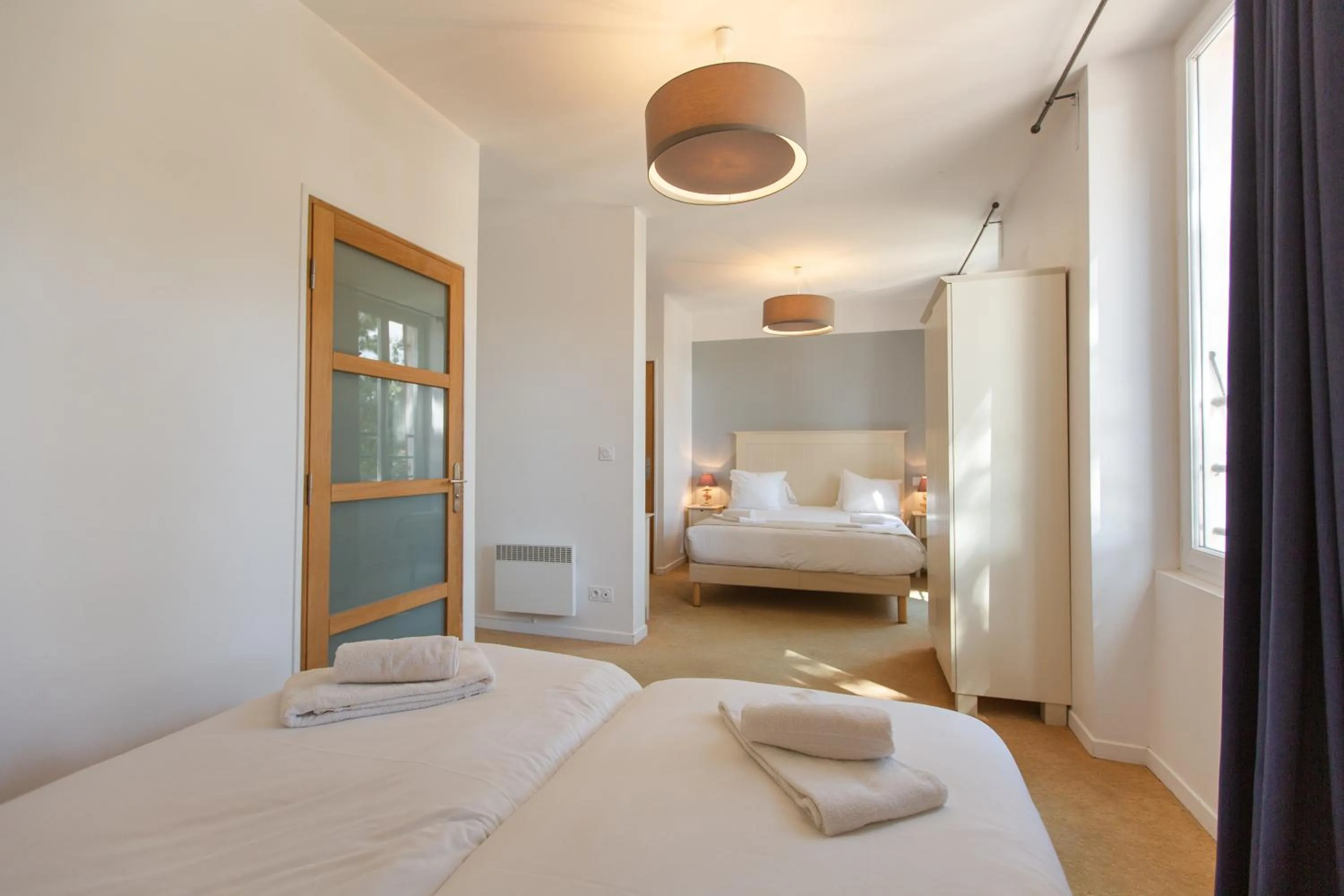 Photo of the whole room, Bed in Hôtel de la Plage, Ronce-les-bains, La Tremblade