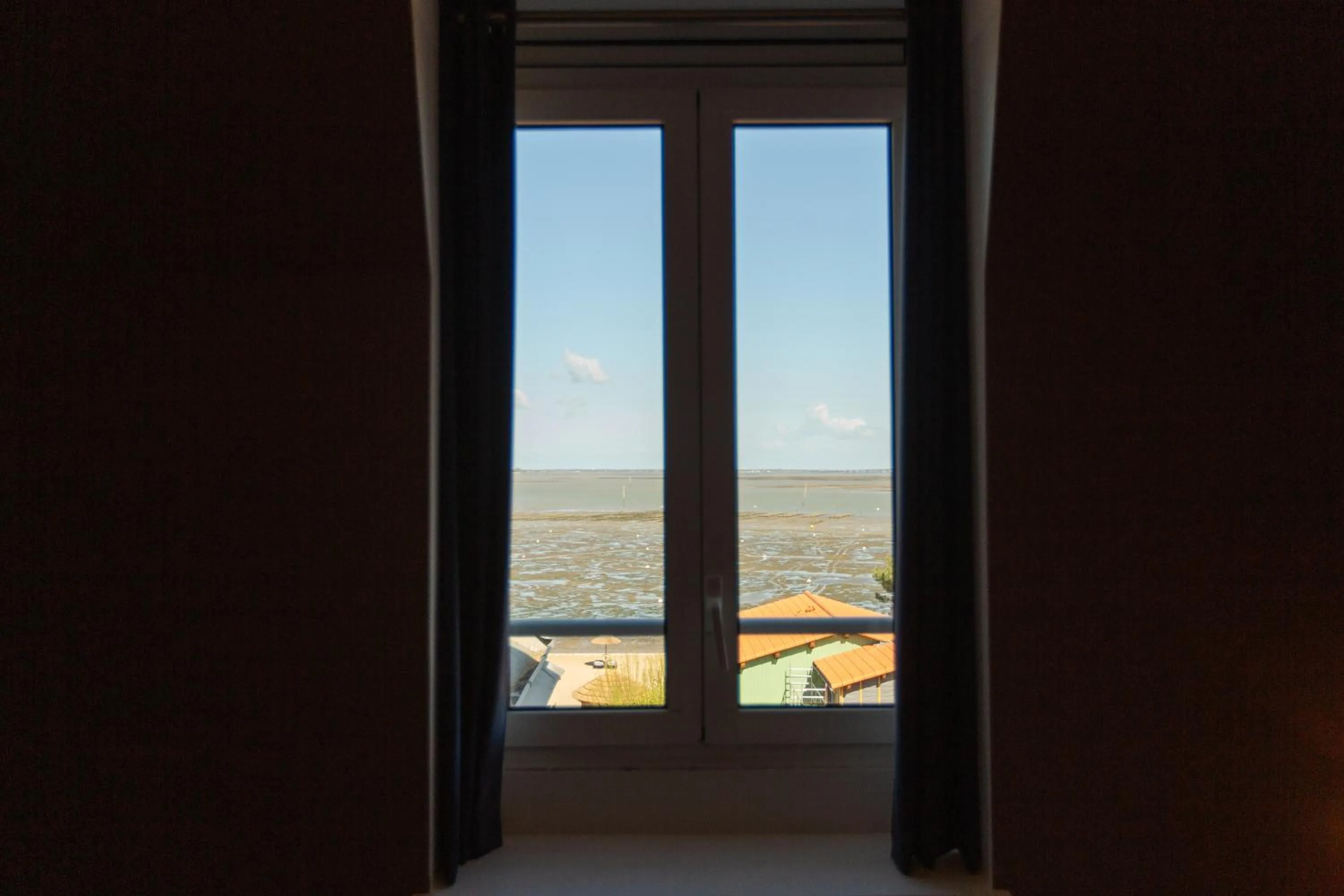 View (from property/room), Mountain View in Hôtel de la Plage, Ronce-les-bains, La Tremblade