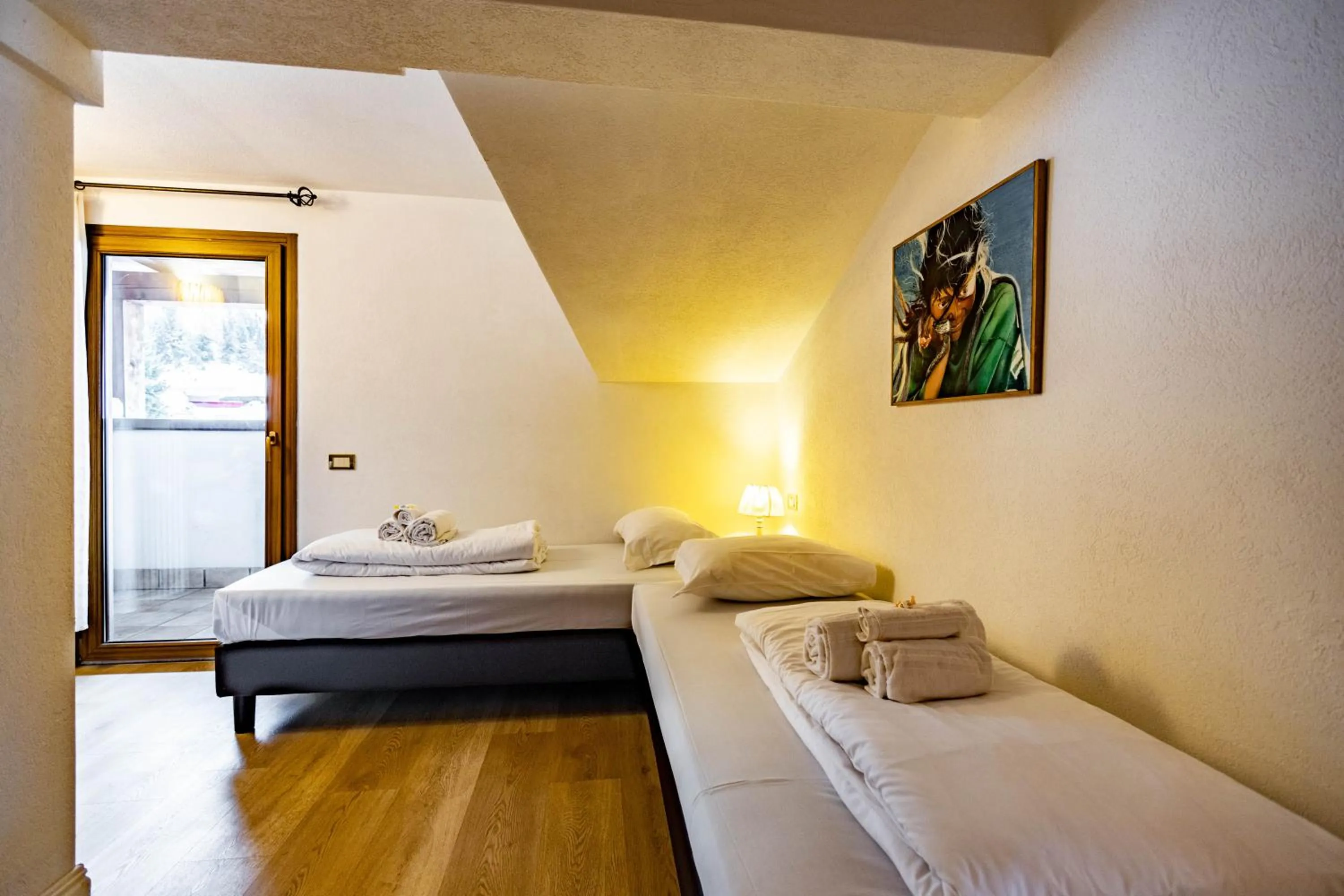 Bedroom, Bed in Hotel Grizzly "Ski-in Ski-out"