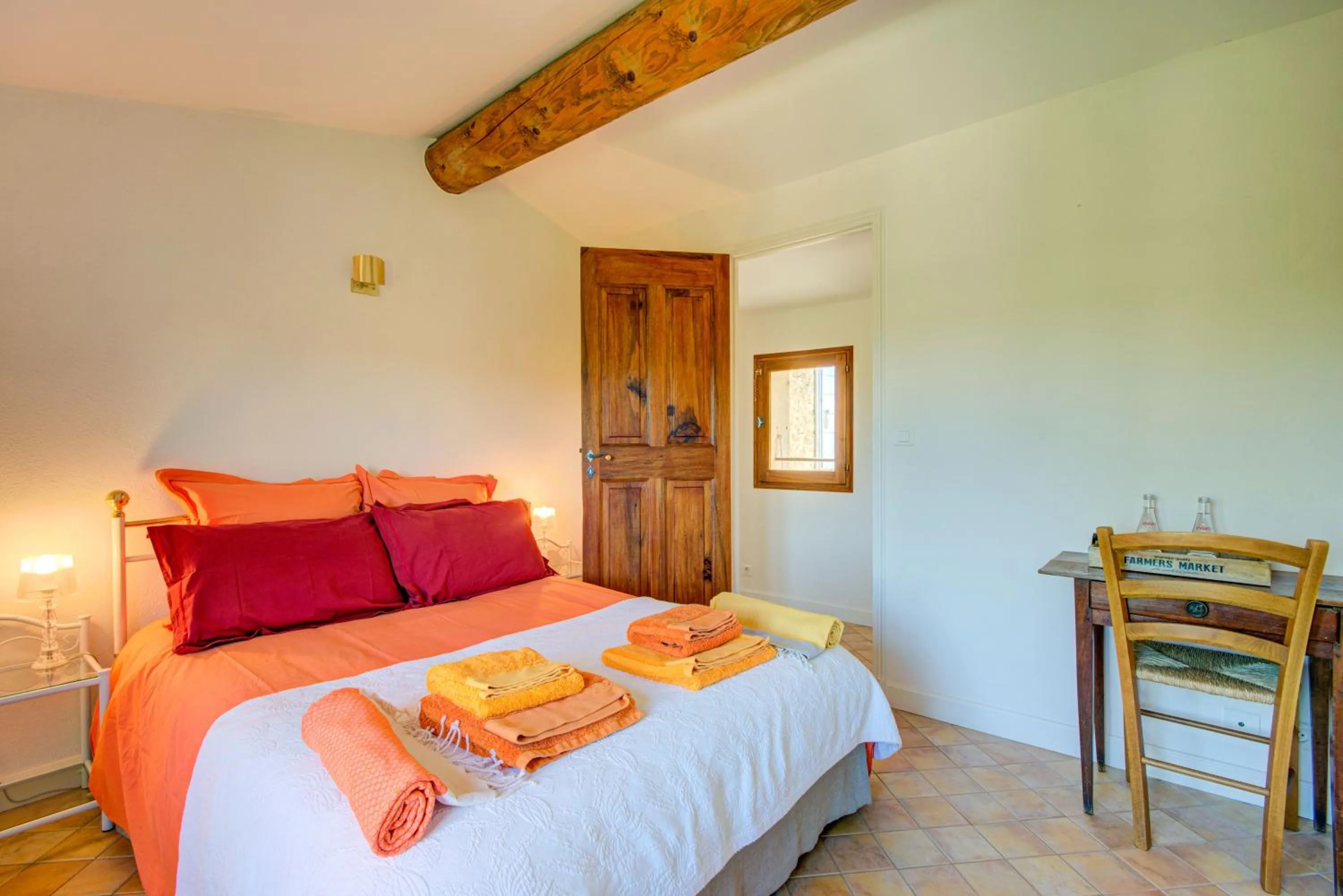 Bedroom, Bed in Les Chambres du Perussier