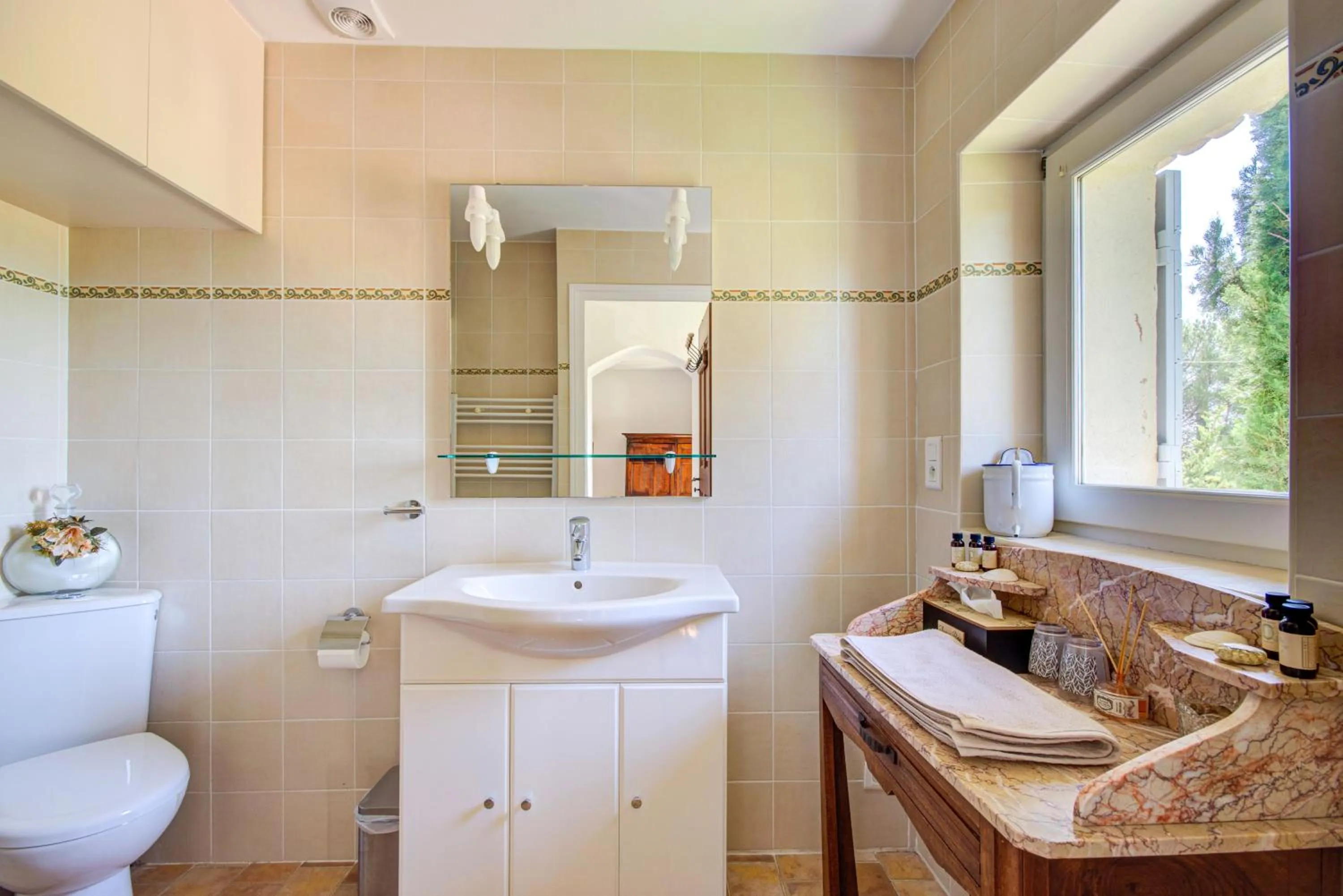 Bathroom in Les Chambres du Perussier