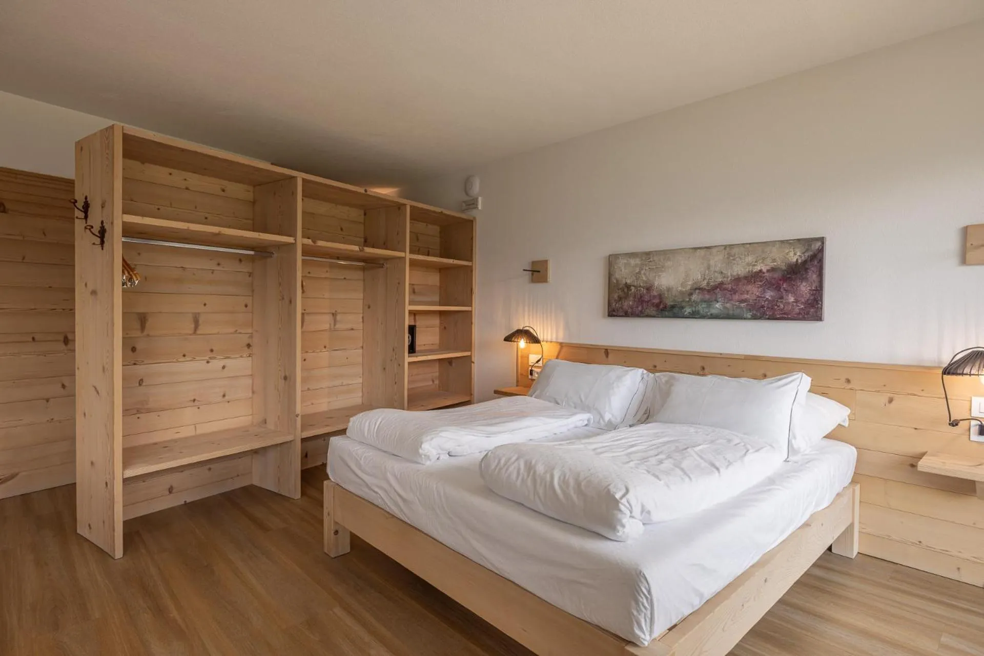 Photo of the whole room, Bed in Giallo Dolomiti Wellness