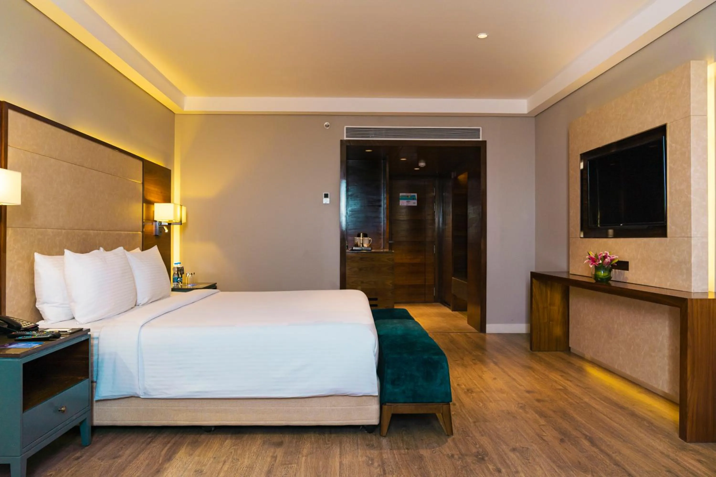 Photo of the whole room, Bed in The Elite Narasapura, a member of Radisson Individuals