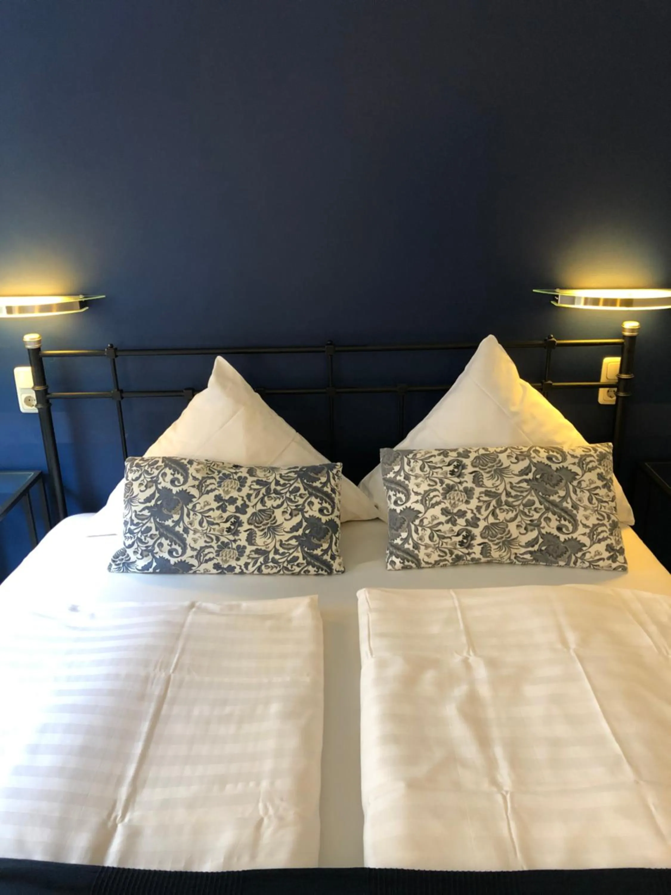 Decorative detail in bensons hotel