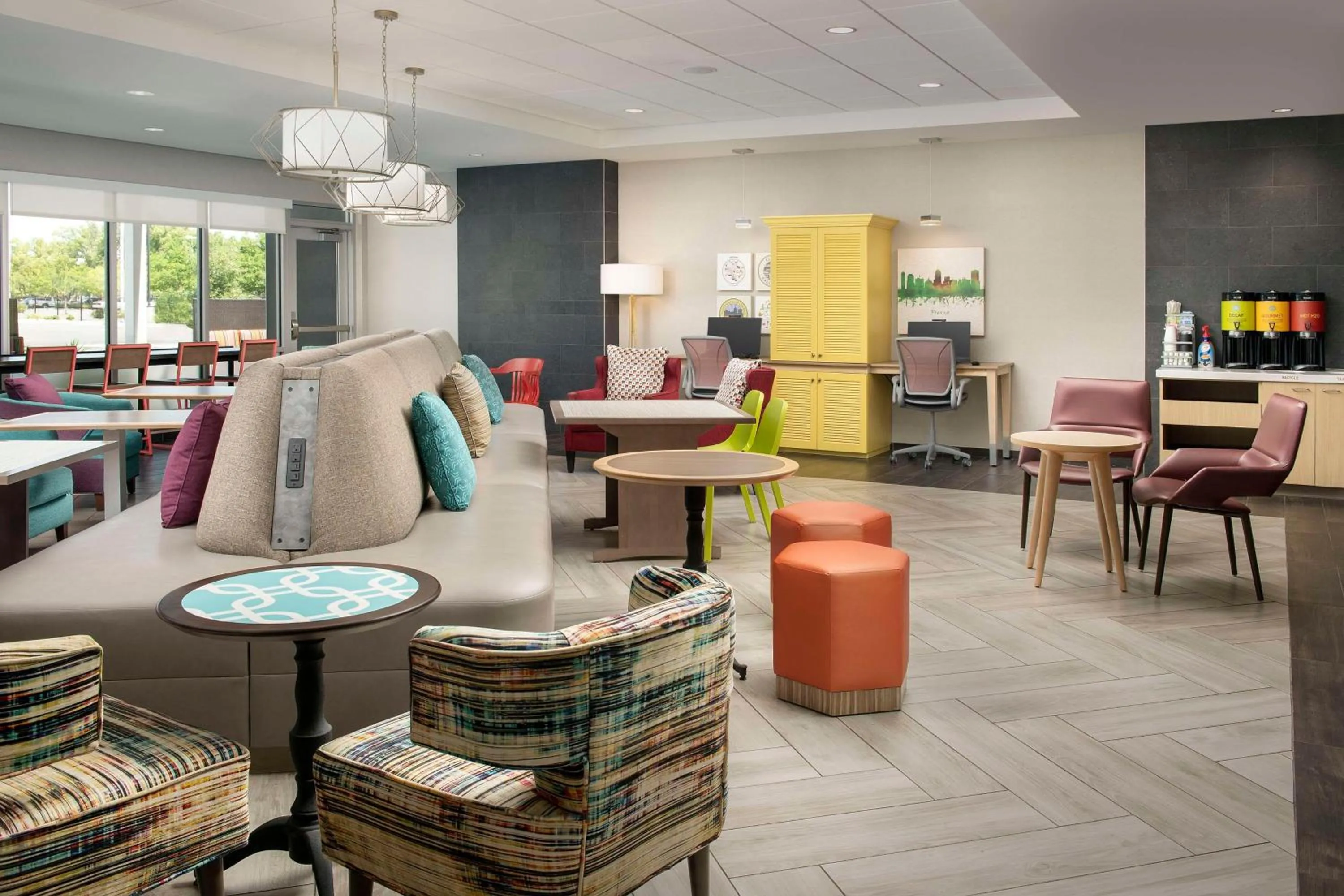 Lobby or reception in Home2 Suites By Hilton Clovis Fresno Airport