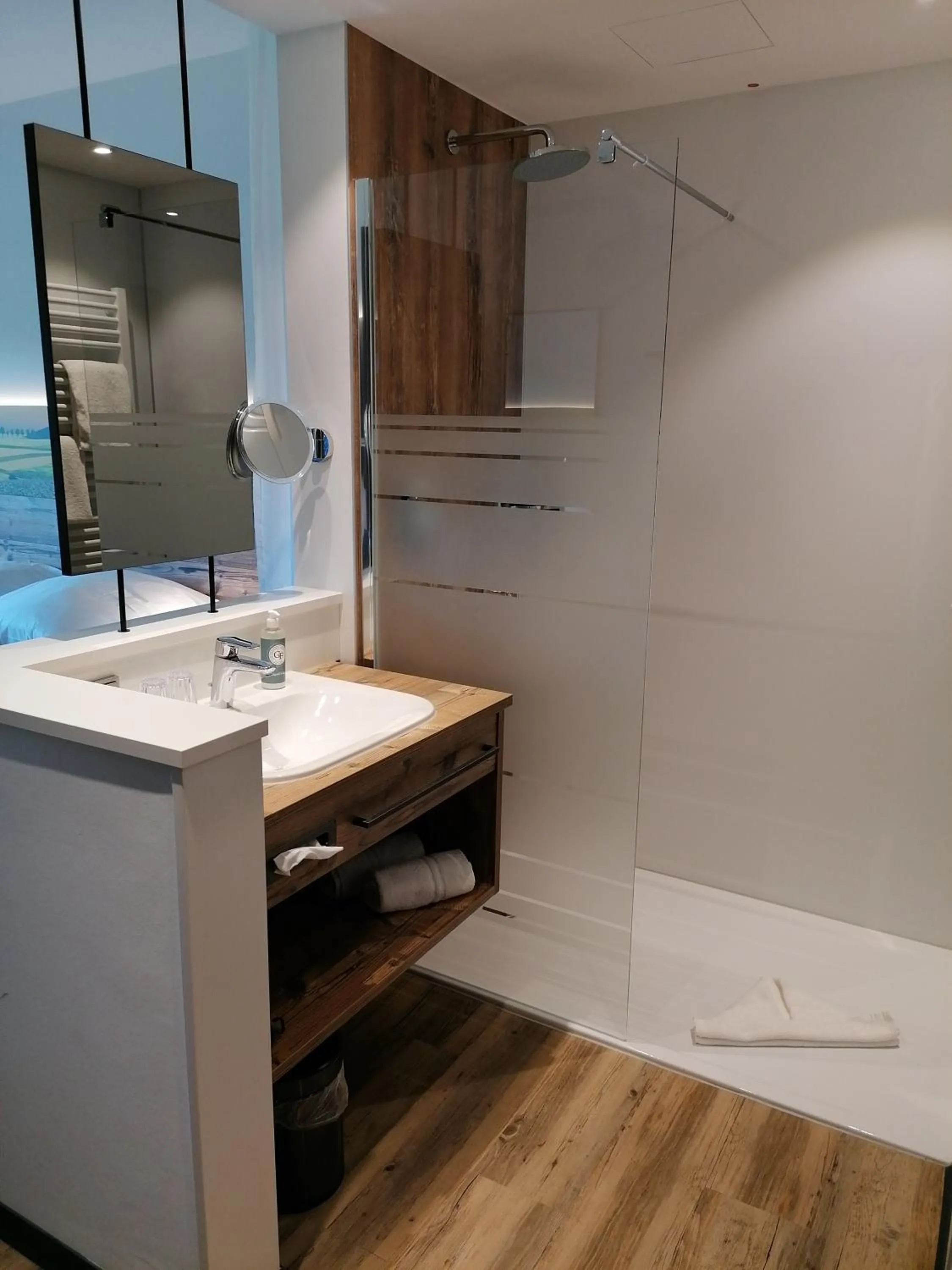 Bathroom in Hotel Grohnder Fährhaus