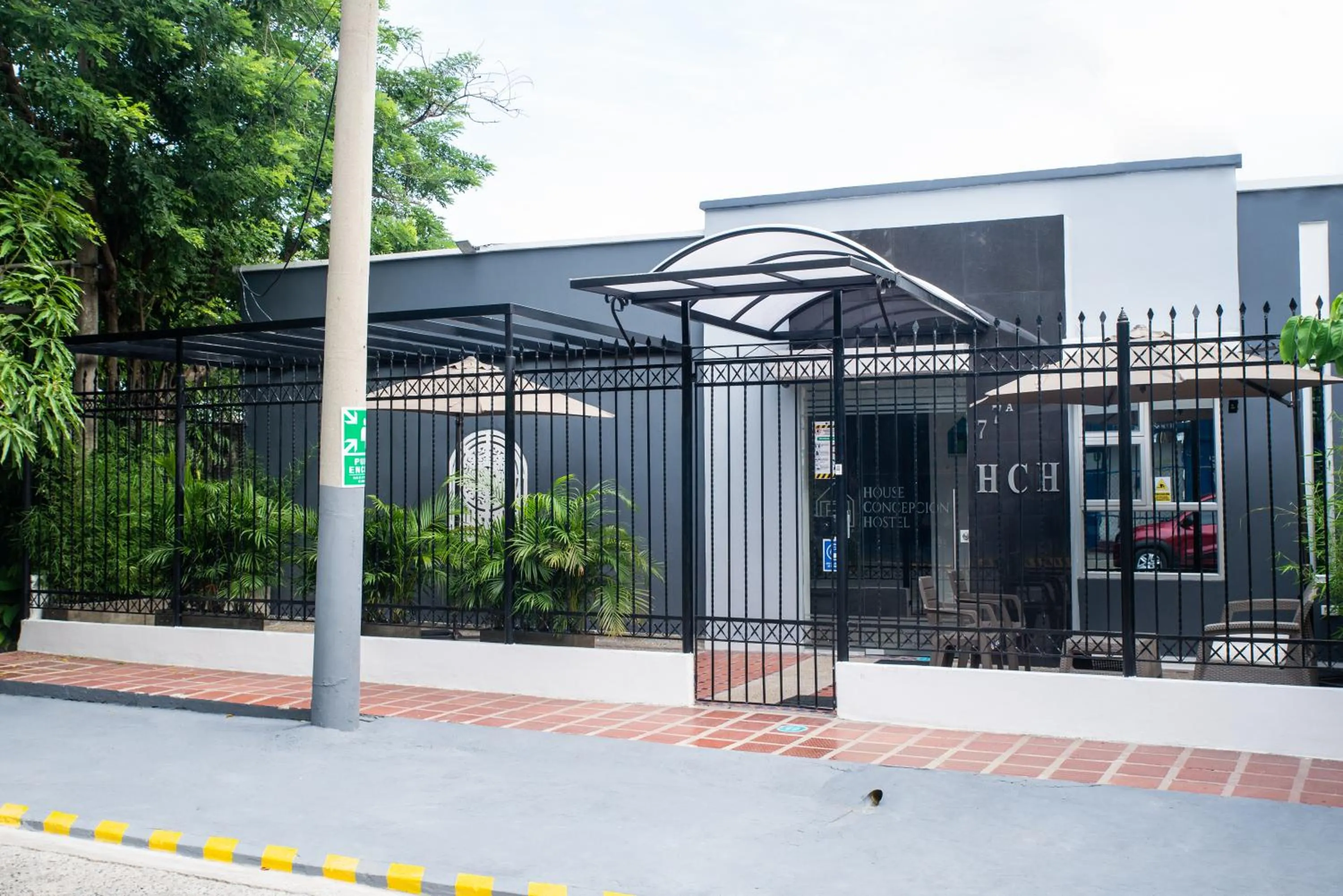 Facade/entrance in Hotel Ayenda House Concepción 1317