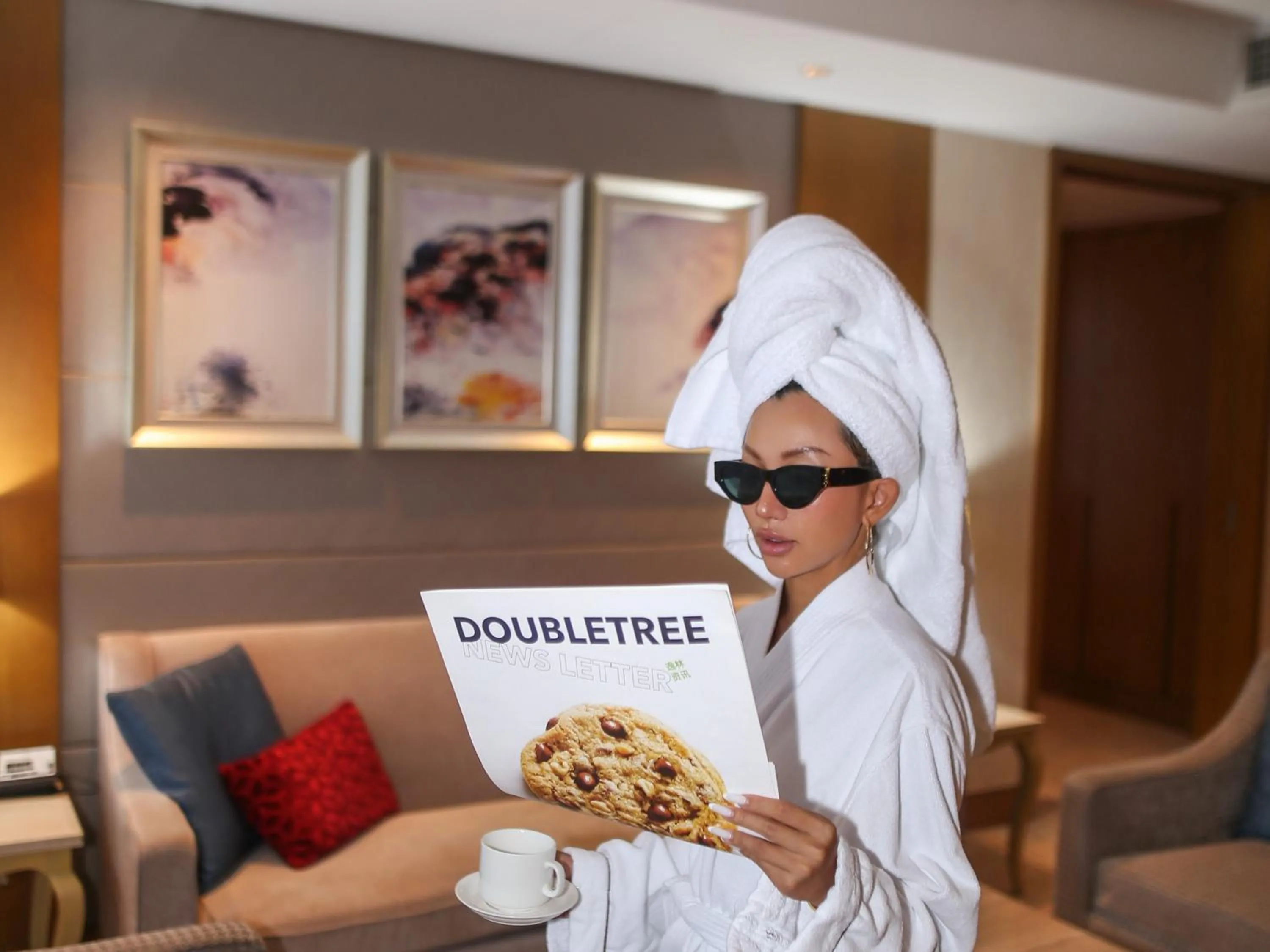 People in DoubleTree by Hilton Guangzhou - Near Beijing Road Pedestrian Street
