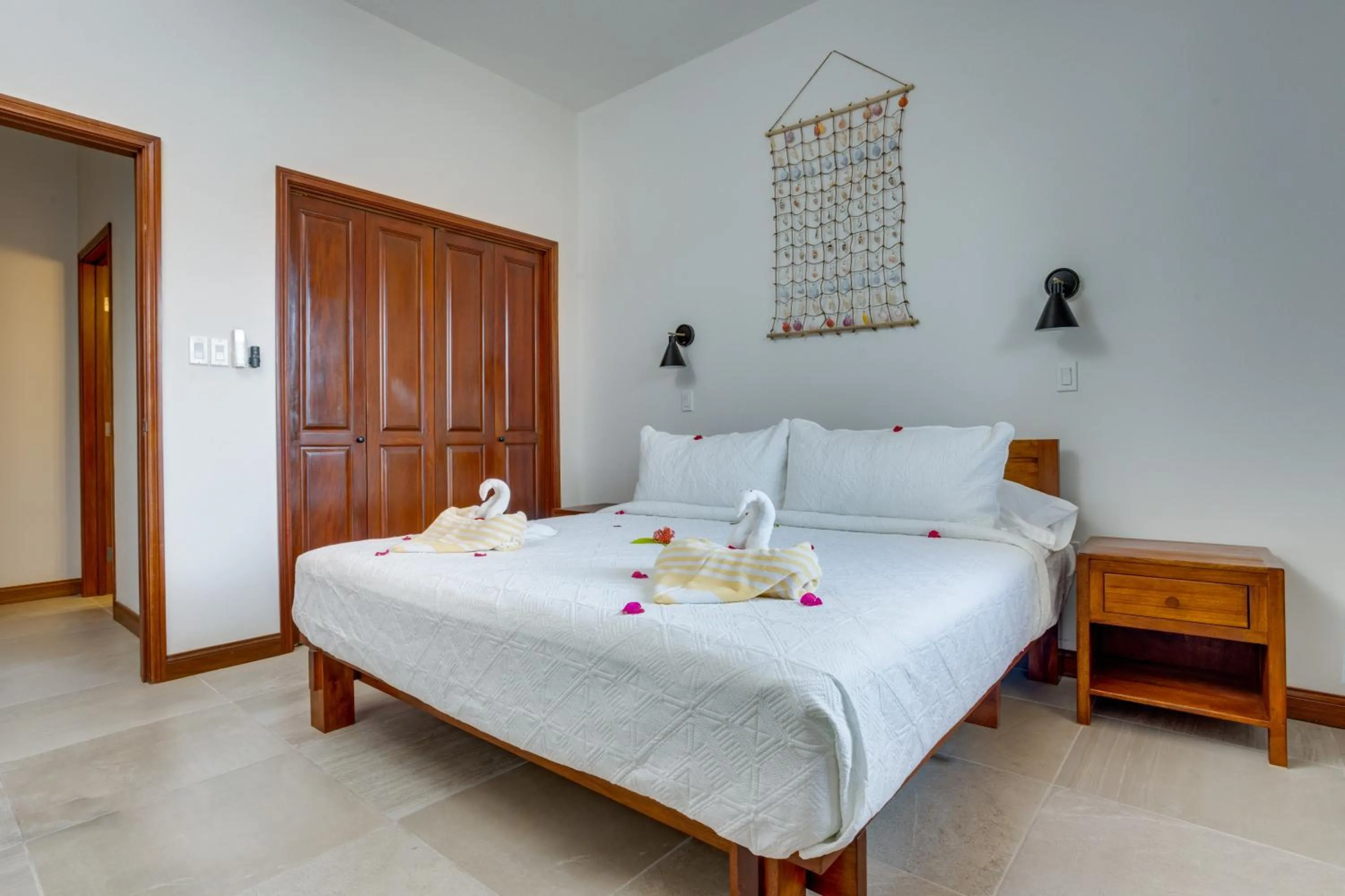 Bed in Seiri del Mar