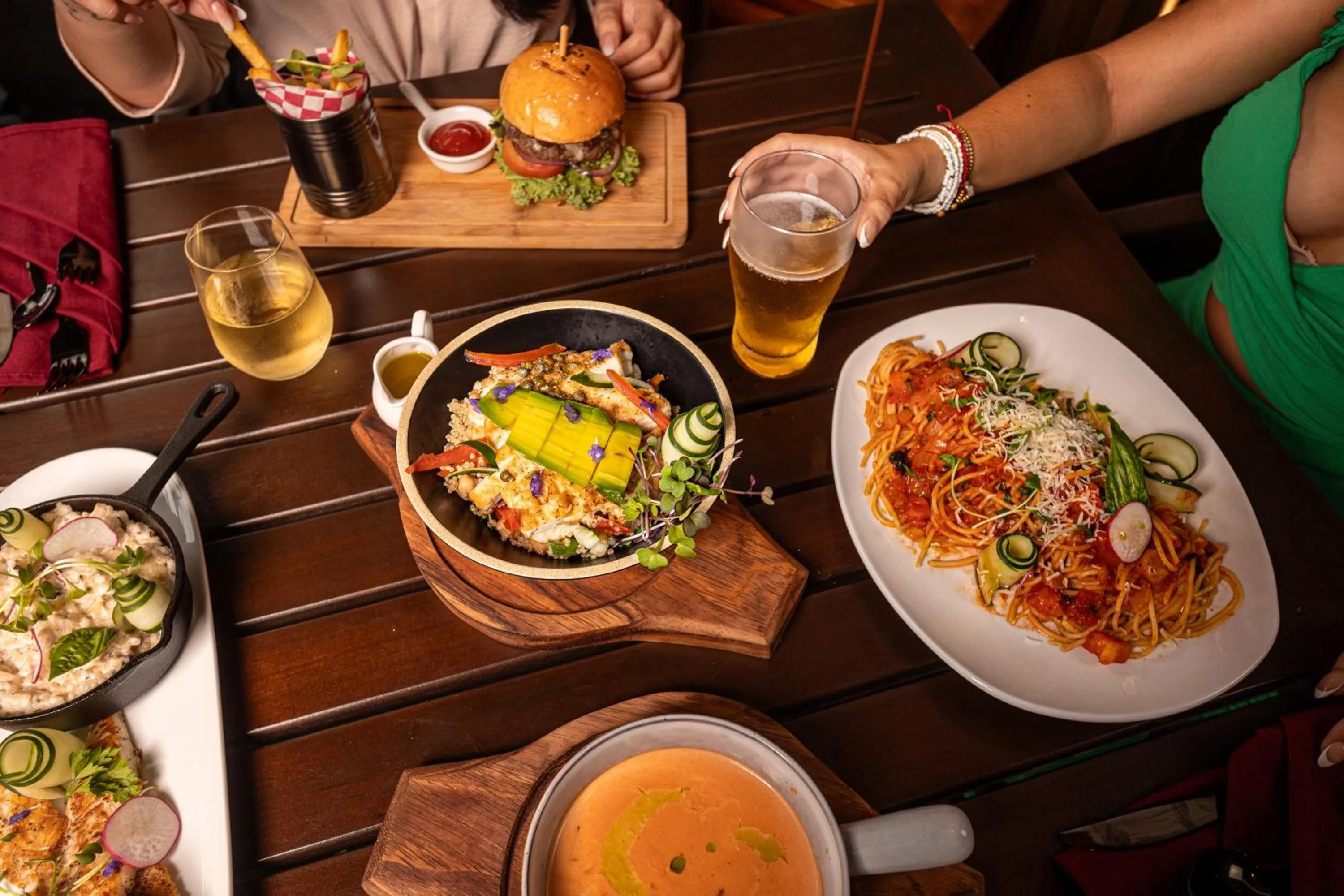 Restaurant/places to eat in Seiri del Mar