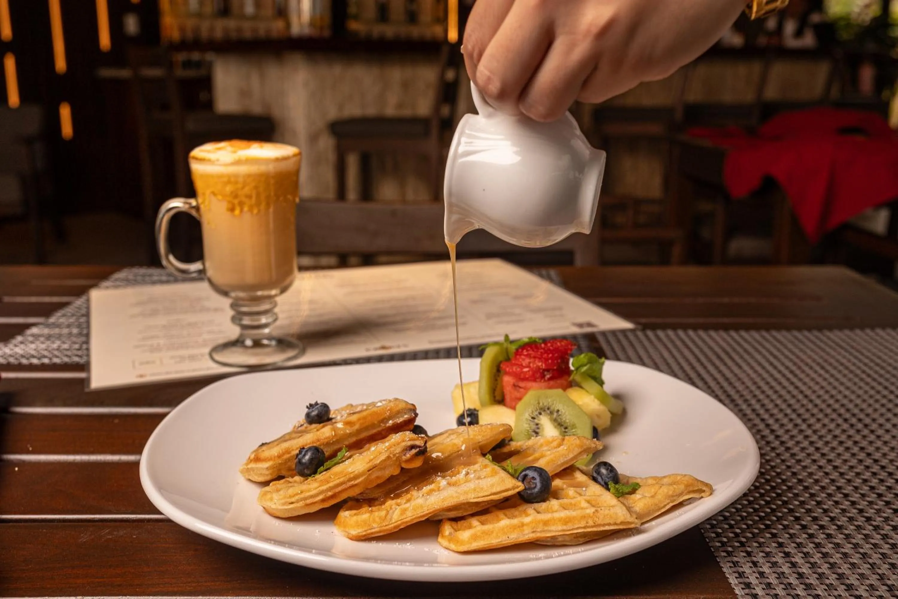 Restaurant/places to eat in Seiri del Mar