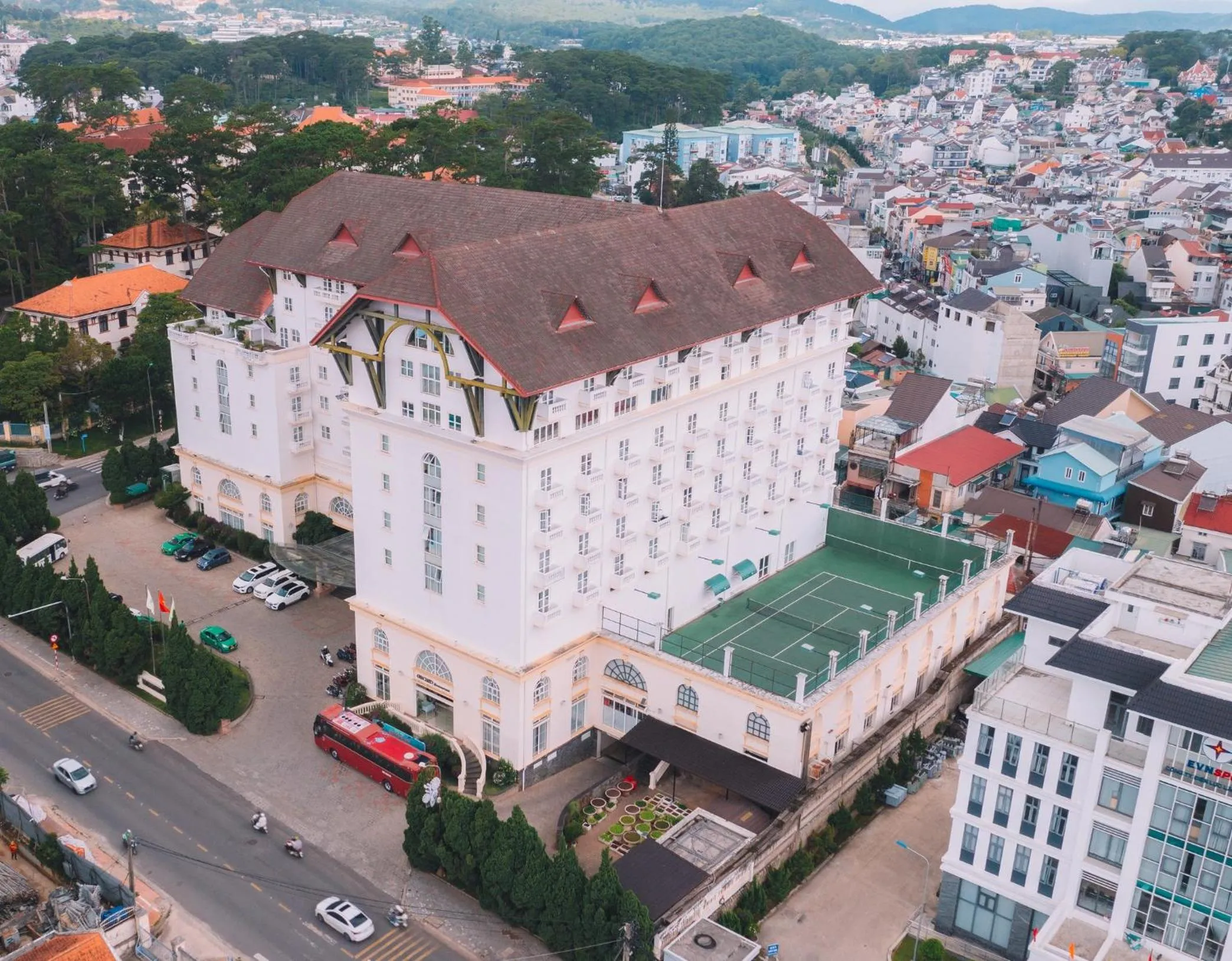 Property building in Saigon Dalat Hotel