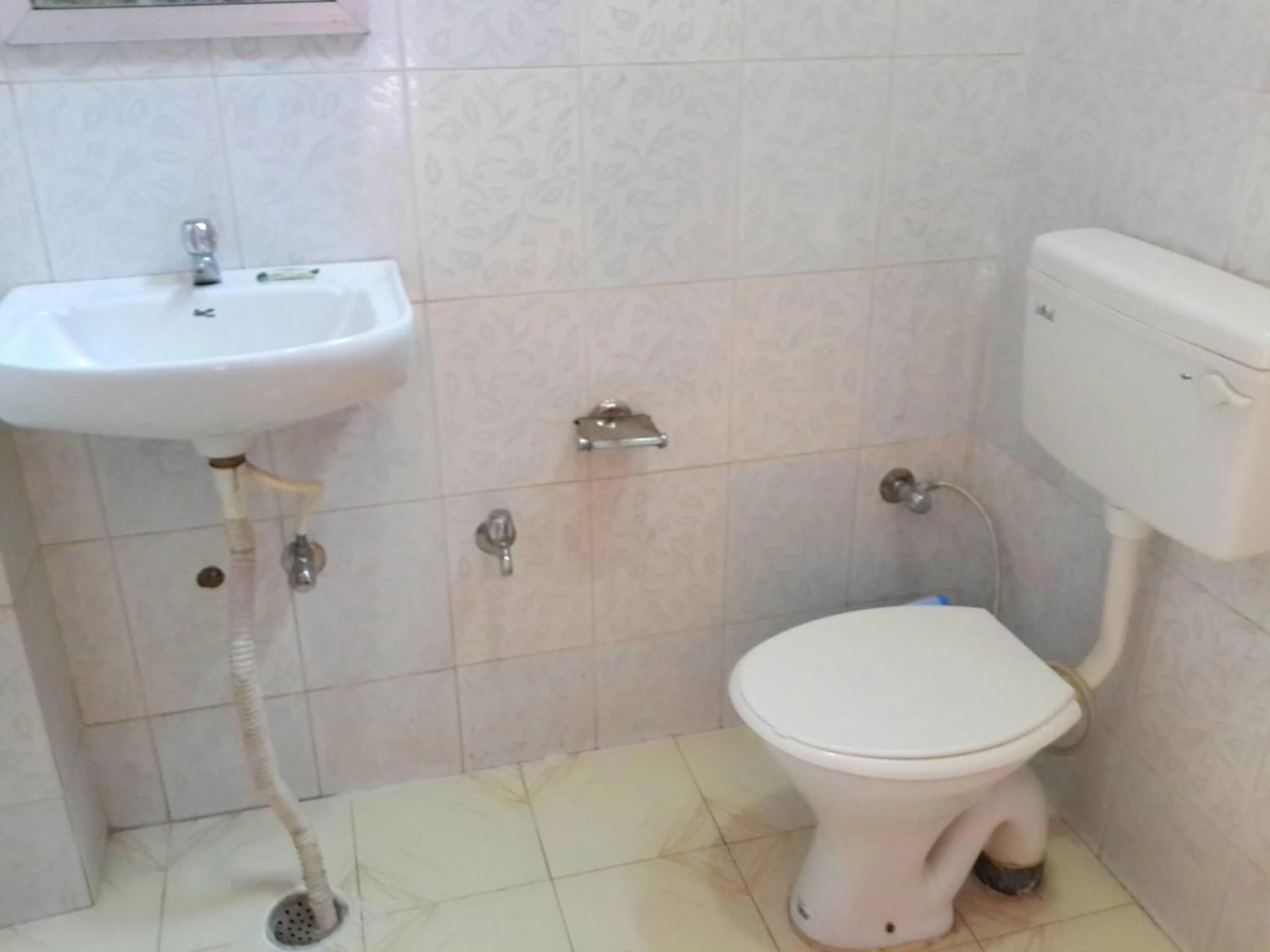 Toilet in Hotel Ganesha