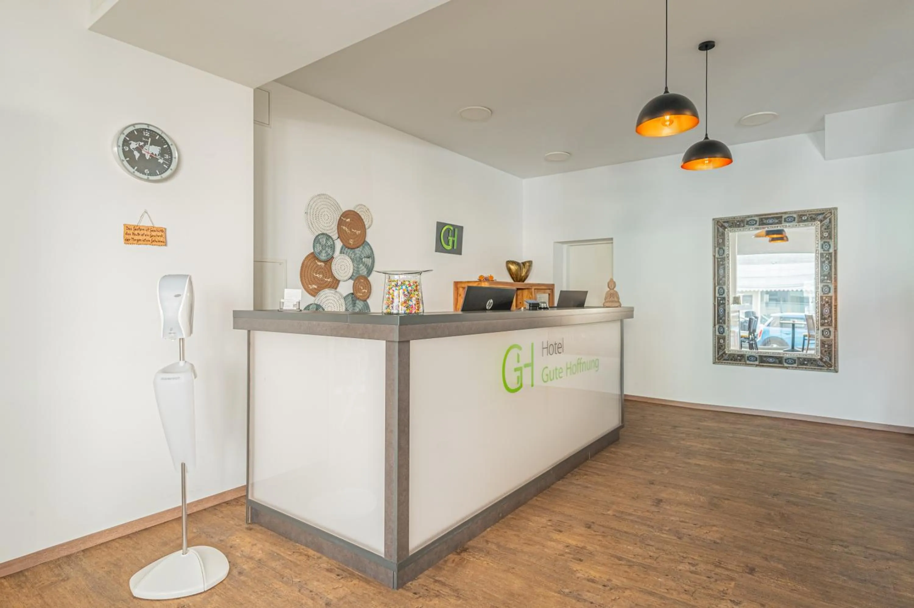 Lobby or reception in Hotel Gute Hoffnung Pforzheim