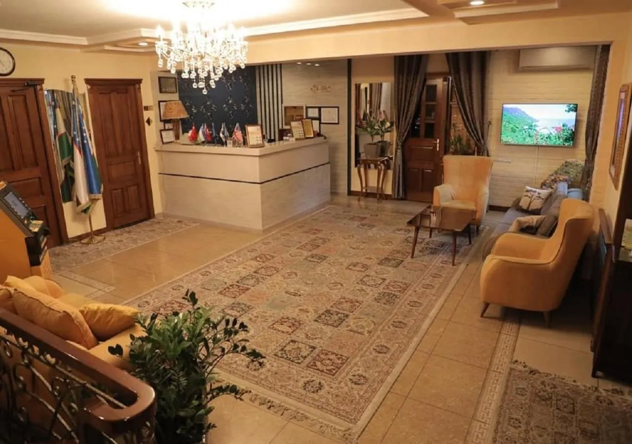 Lobby or reception in Hotel BEK