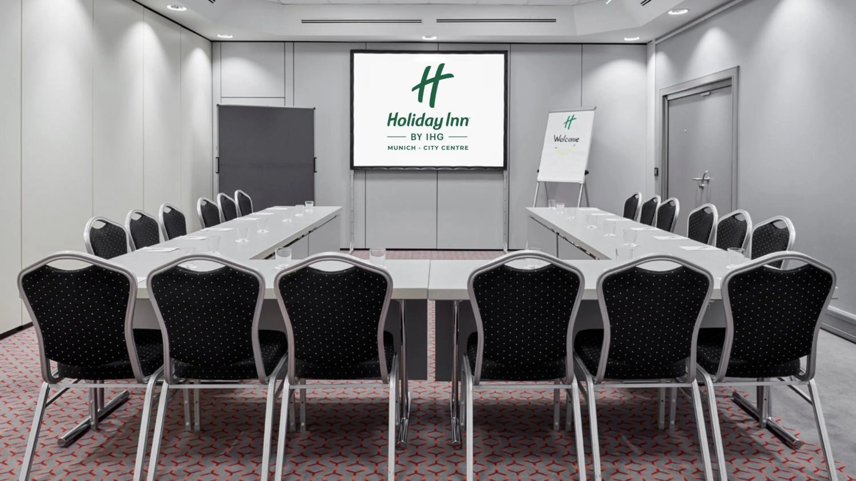 Meeting/conference room in Holiday Inn Munich City Centre by IHG