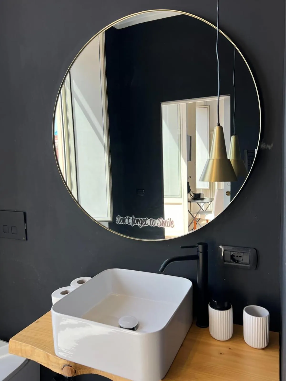 Bathroom in B&B Ruffo di Bagnara Palazzo Monumentale