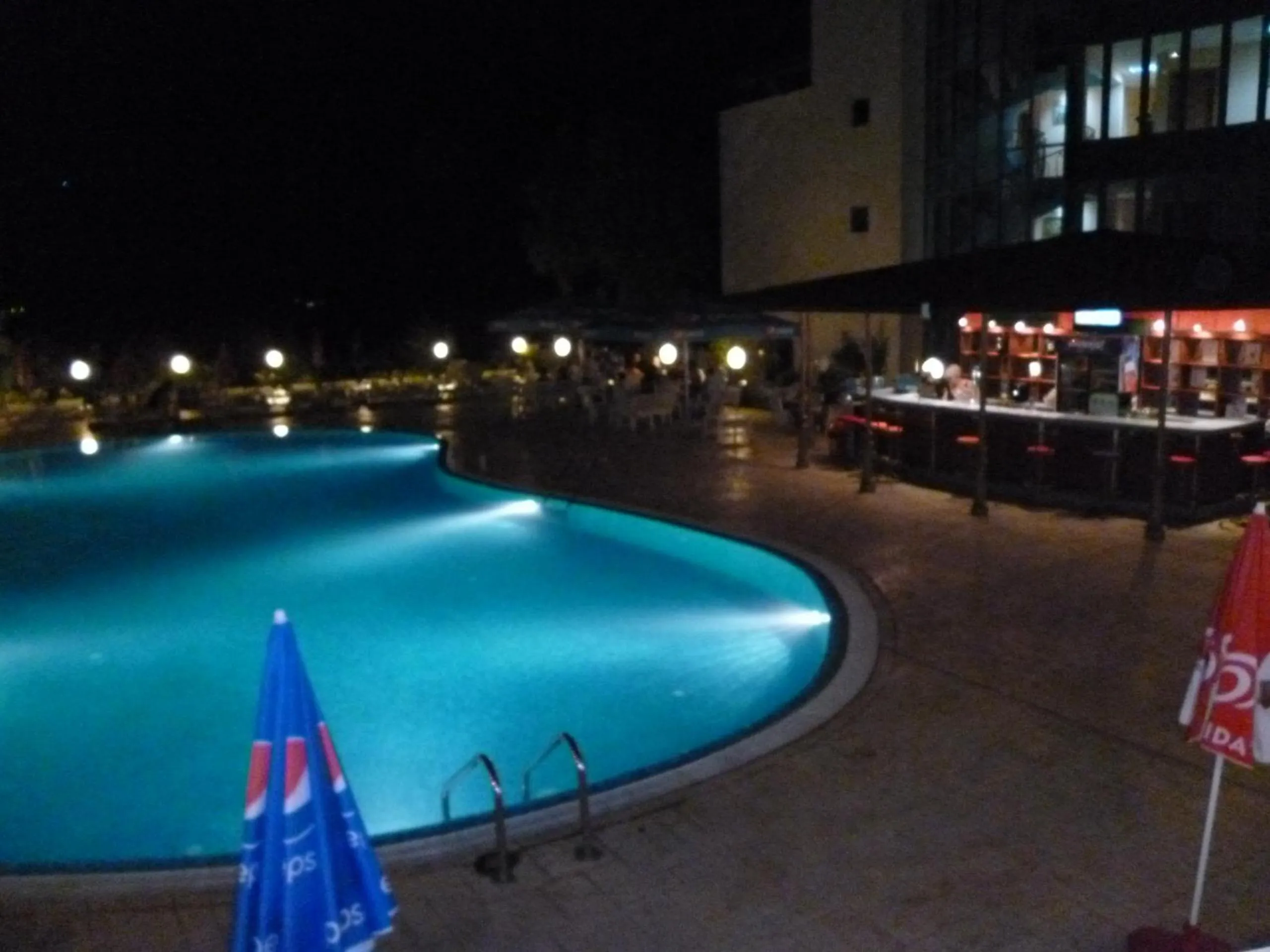 Evening entertainment in Ahilea Hotel - Free Pool Access