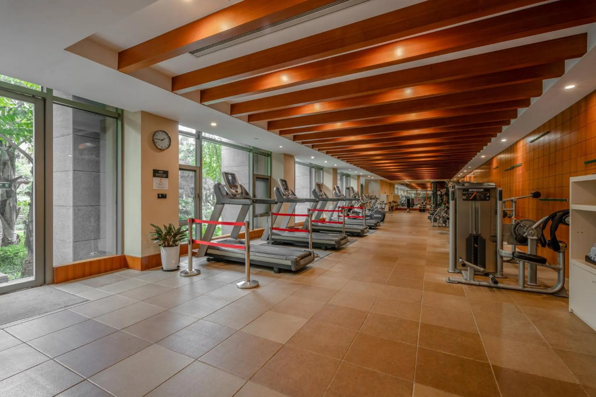 Fitness centre/facilities in InterContinental Kunming by IHG