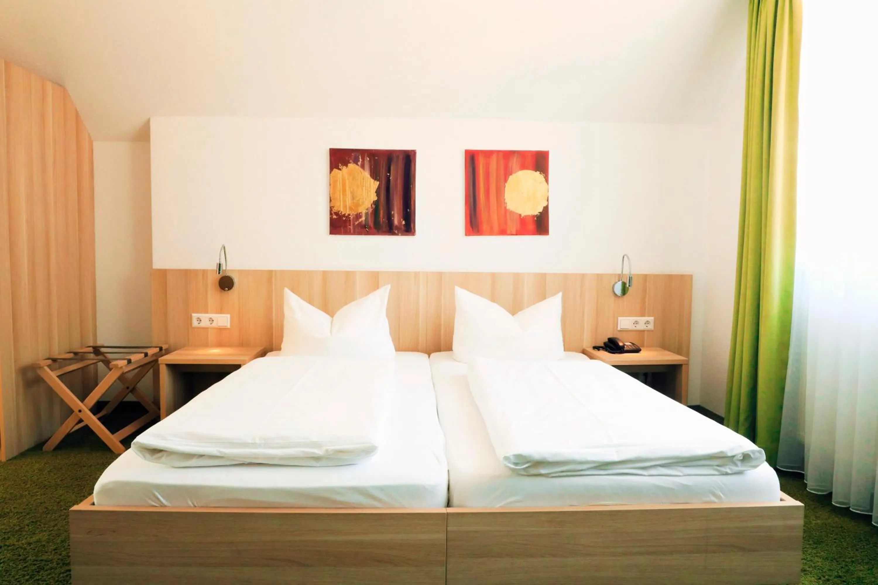 Bedroom, Bed in Hotel Gasthof Ochsen