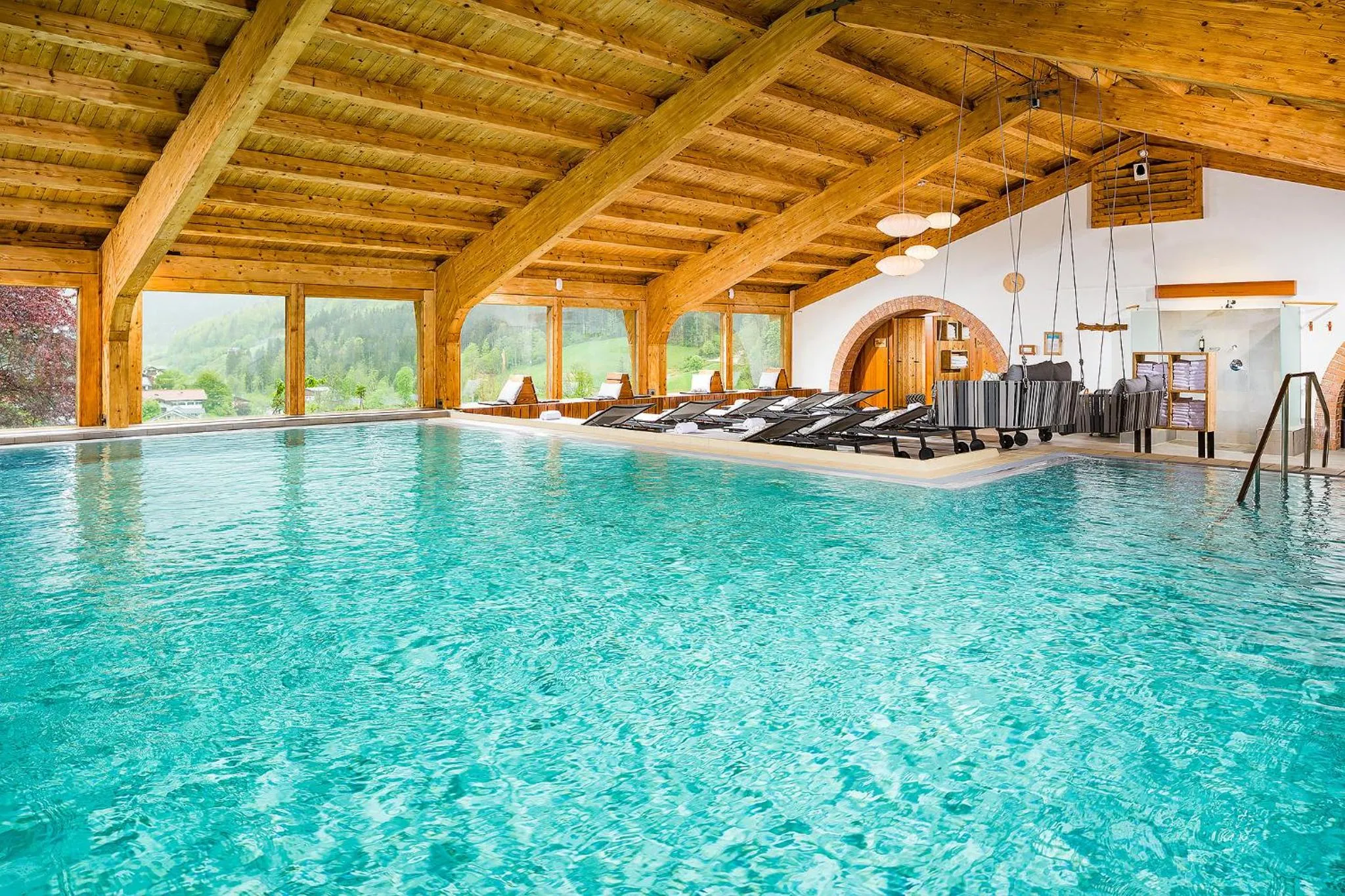 Swimming pool in Berghotel Rehlegg