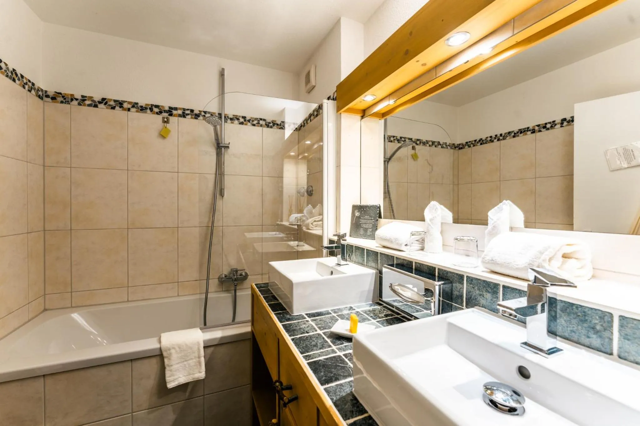 Bathroom in Berghotel Rehlegg