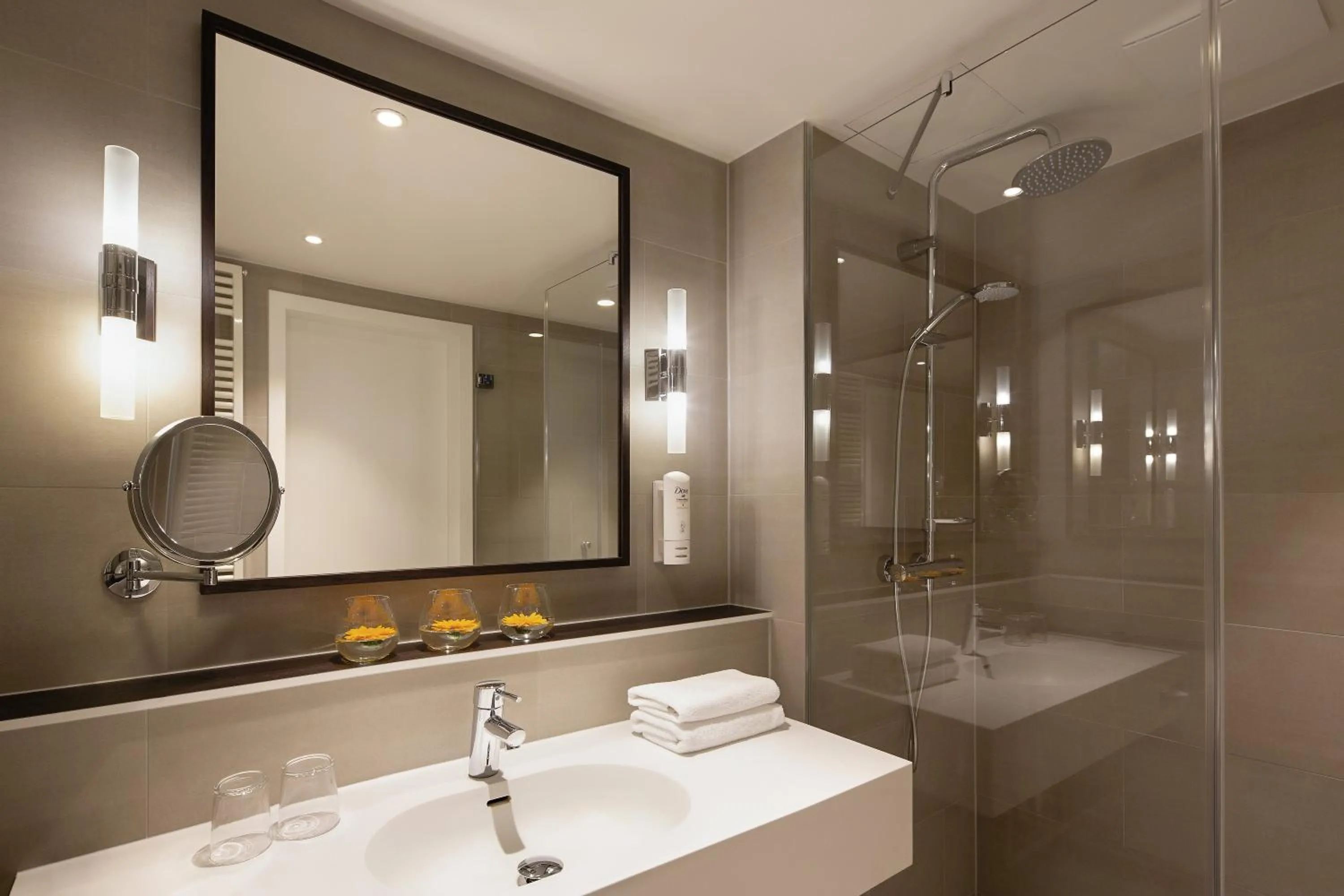 Bathroom in Holiday Inn Berlin City Center East Prenzlauer Berg by IHG