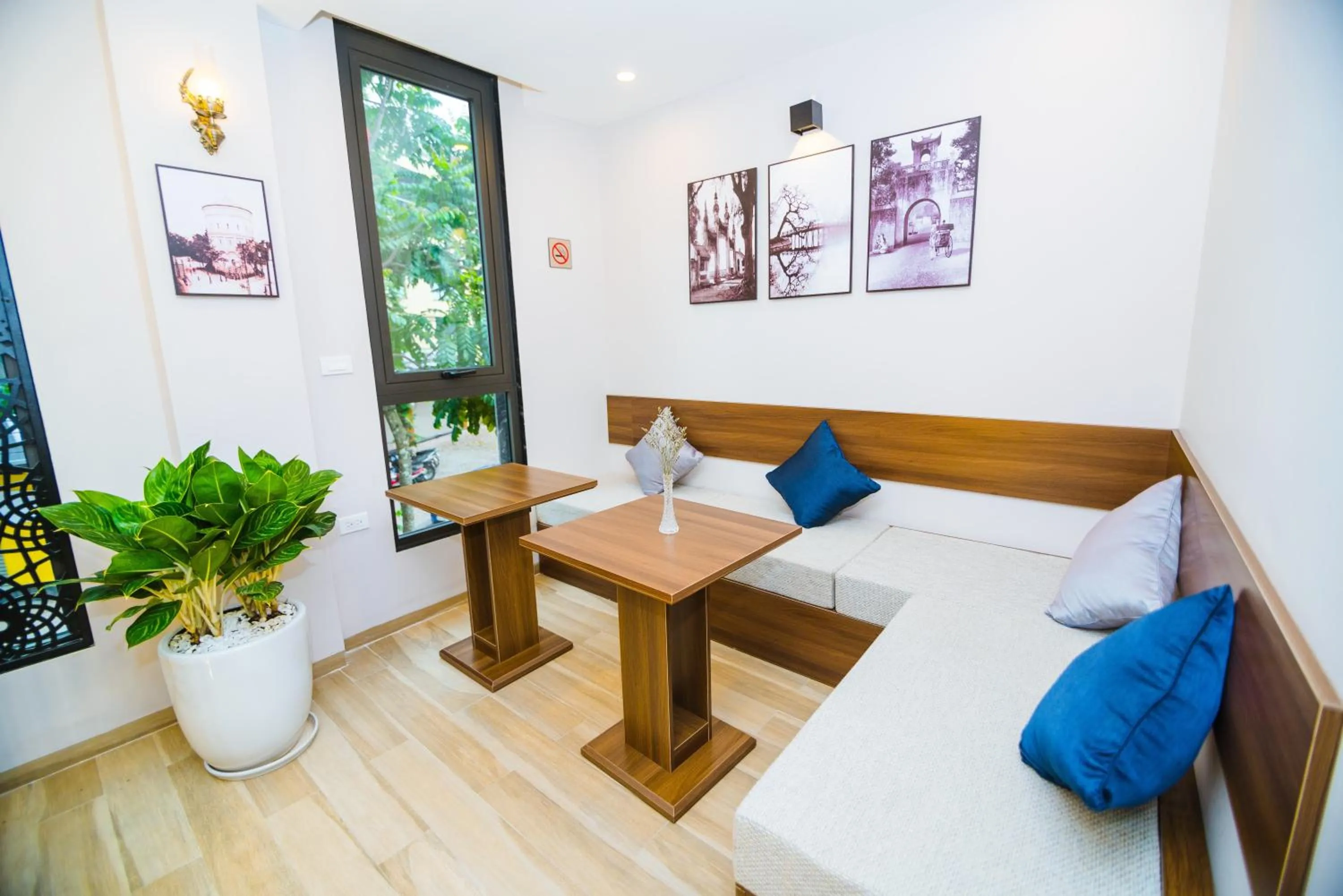 Lobby or reception in HANA Stay