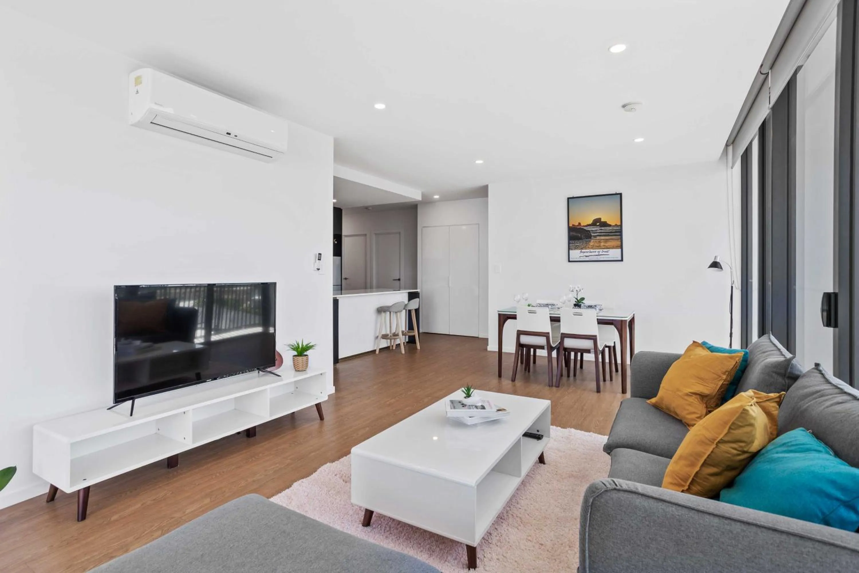 TV and multimedia in Peninsular Gold Coast