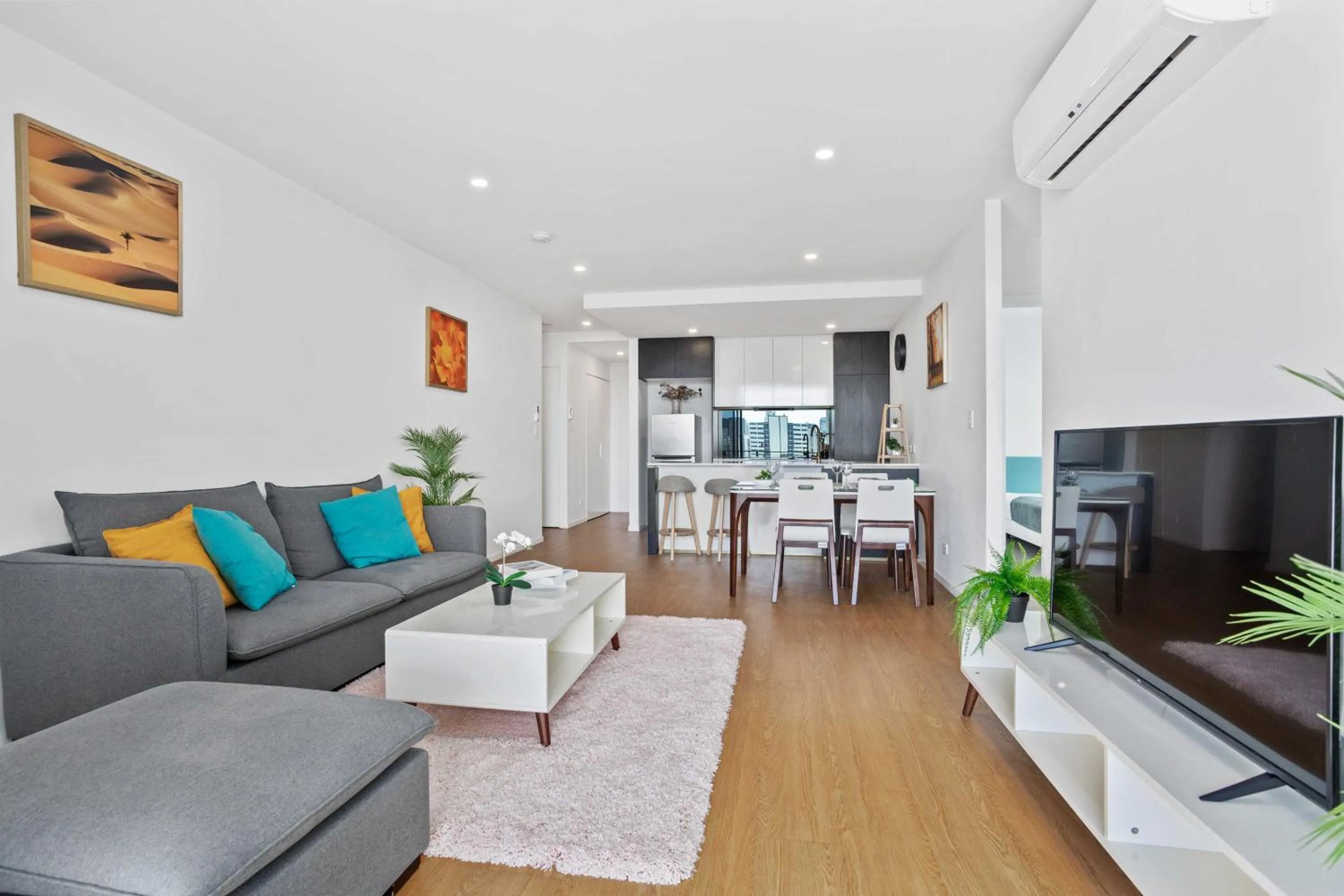 Peninsular Gold Coast