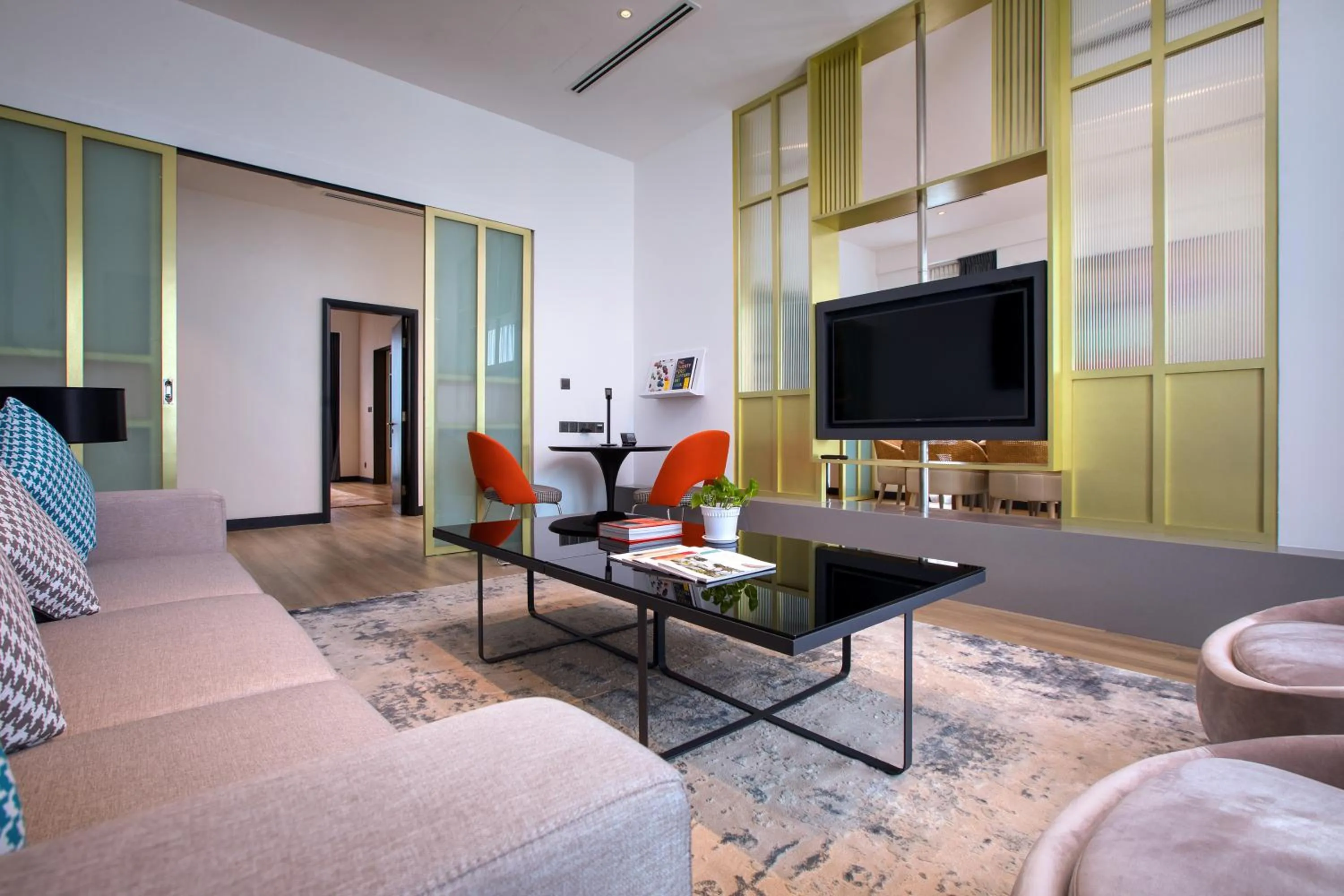 TV and multimedia in INNSiDE by Meliá Kuala Lumpur