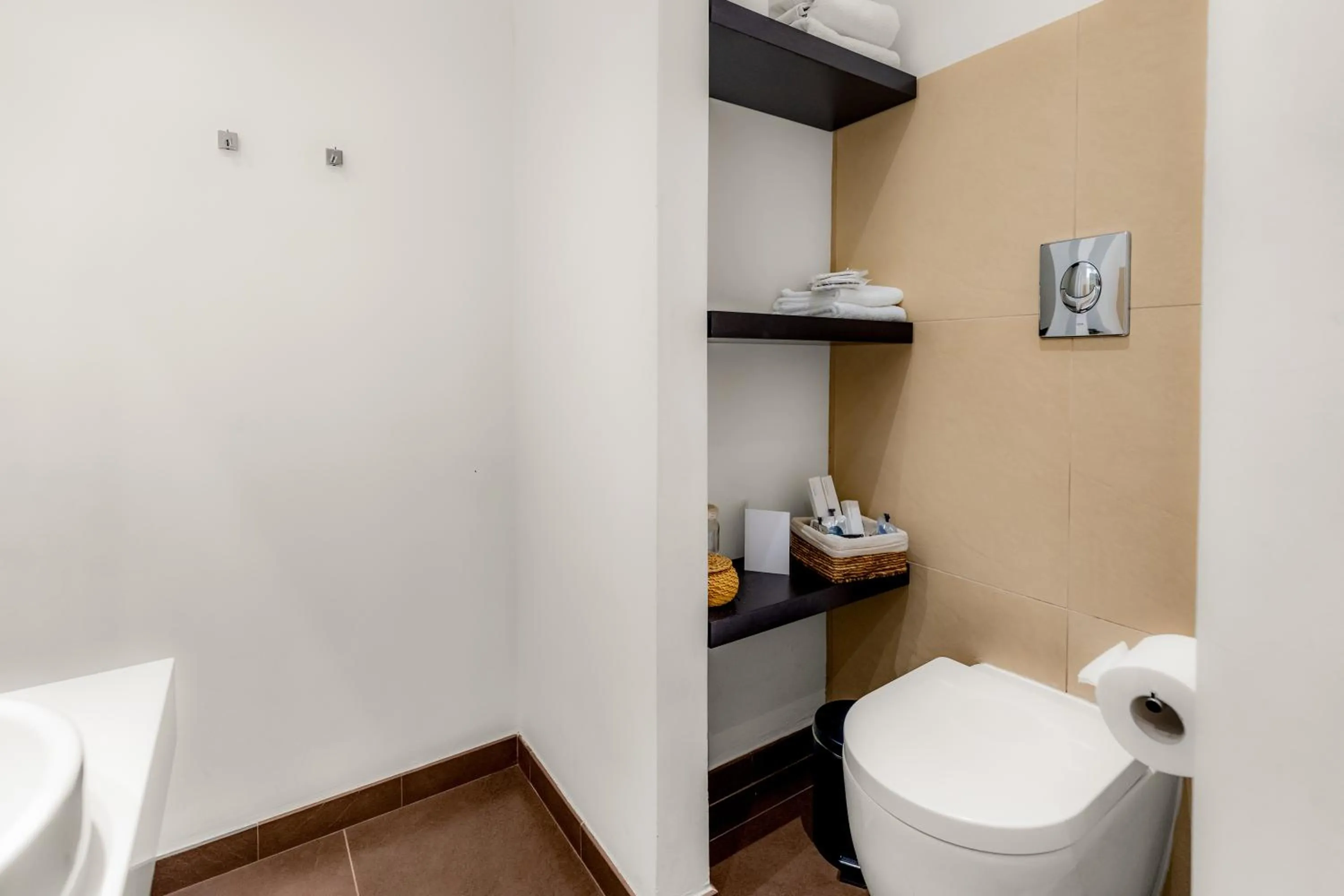 Toilet in Orizontes View Hotel