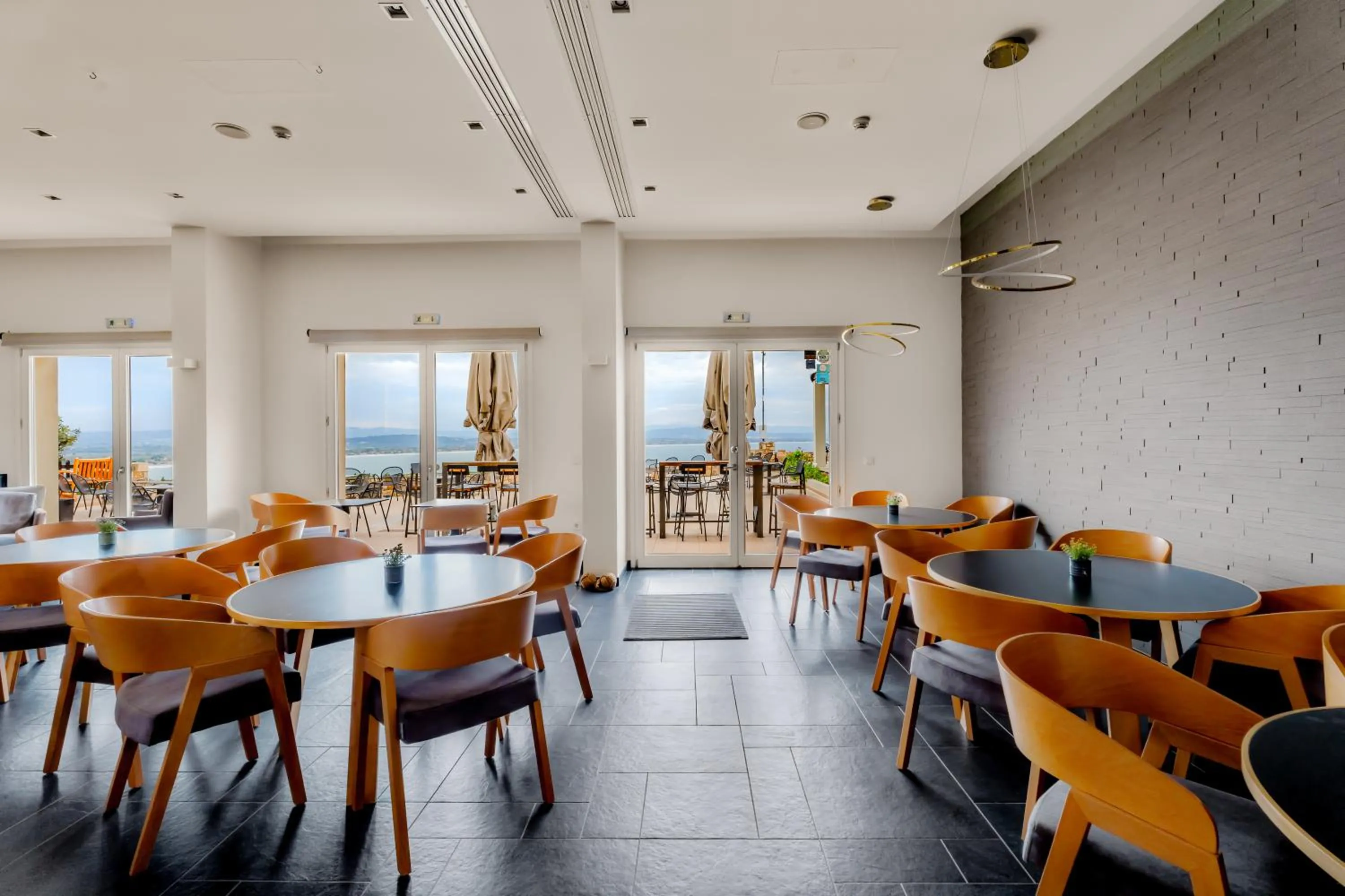 Restaurant/places to eat in Orizontes View Hotel