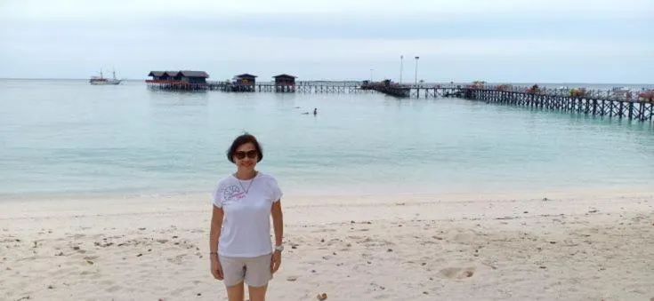 People in Sipadan Inn 3