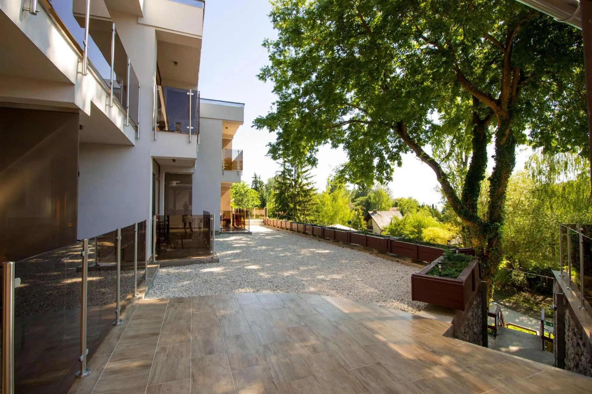 Property building in Xendala Panzió