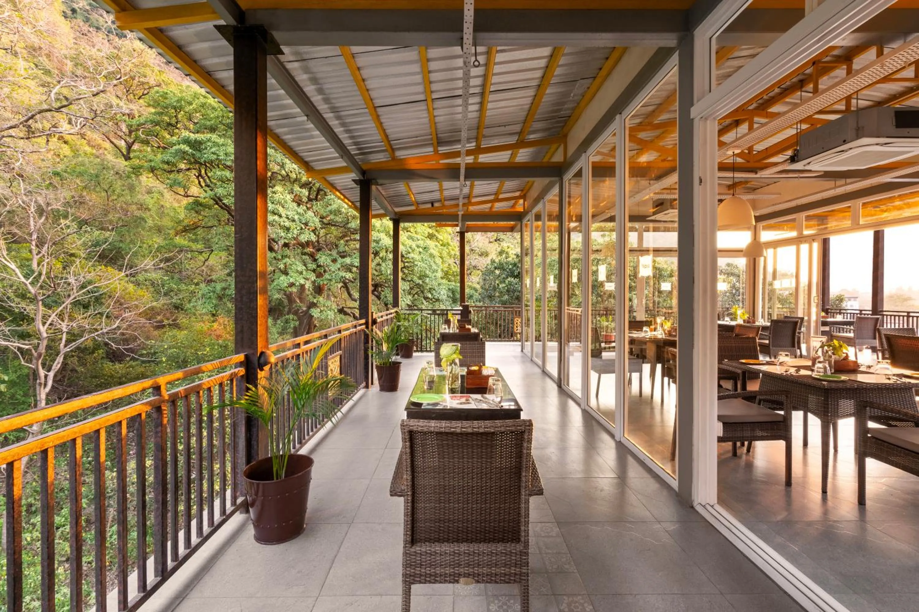 Restaurant/places to eat in Bedzzz Rishikesh by Leisure Hotels